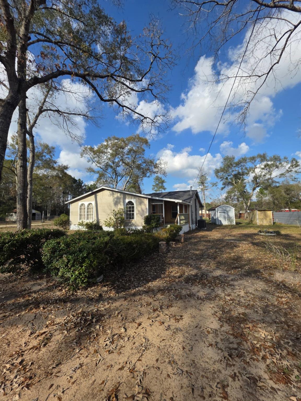 17295 Old Highway 105 E