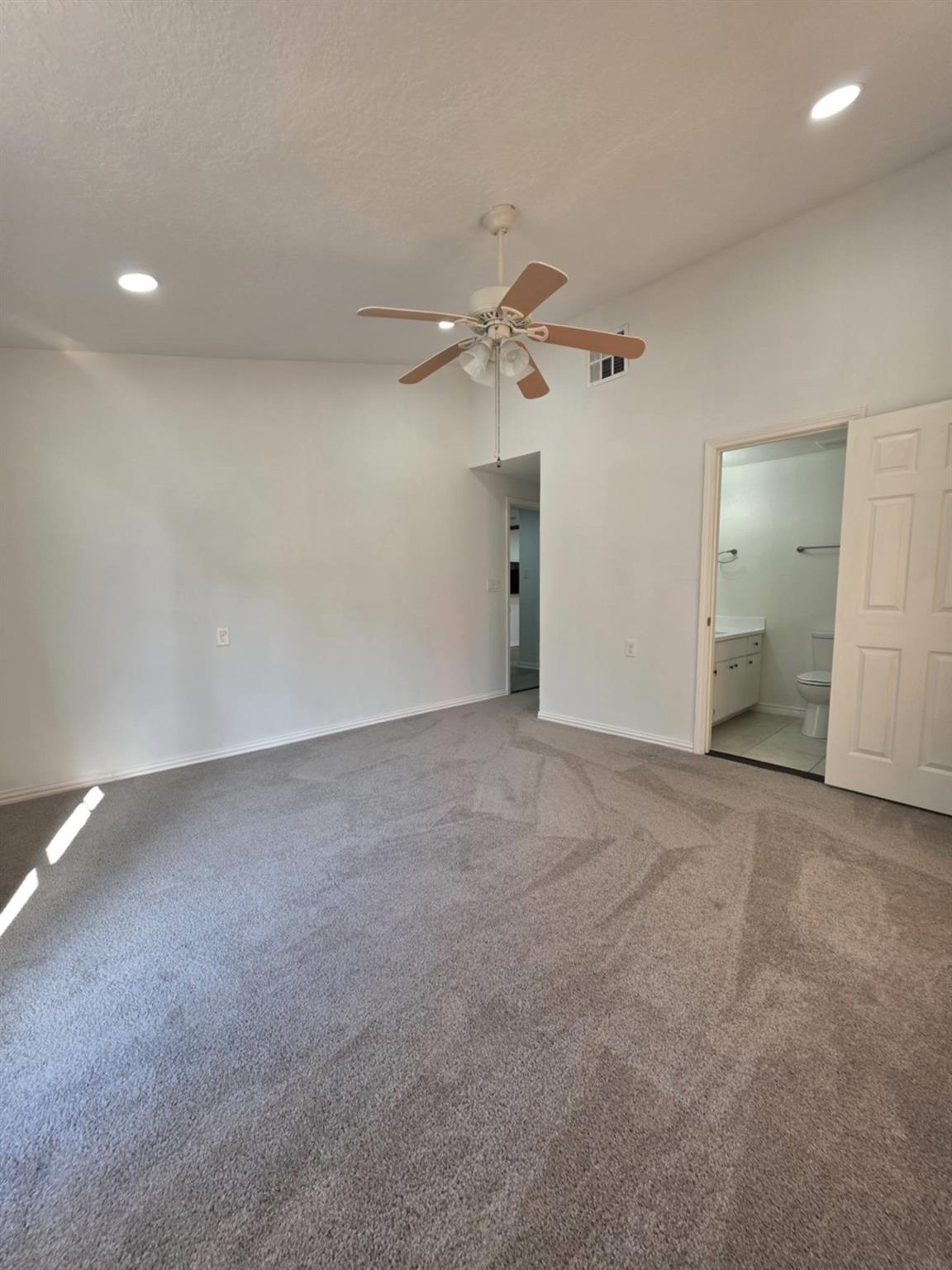 17295 Old Highway 105 E