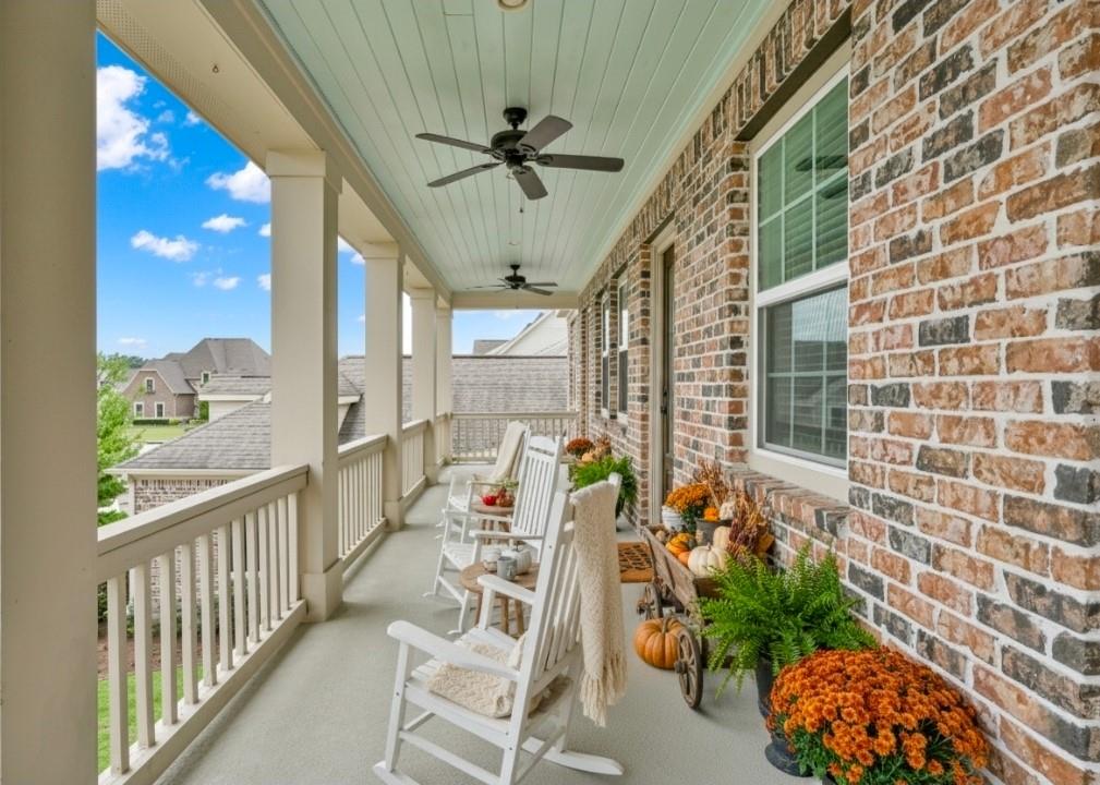 2331 Bottlebrush Lane