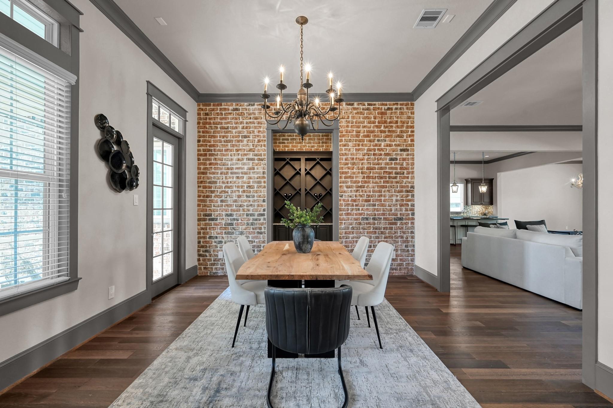 2331 Bottlebrush Lane