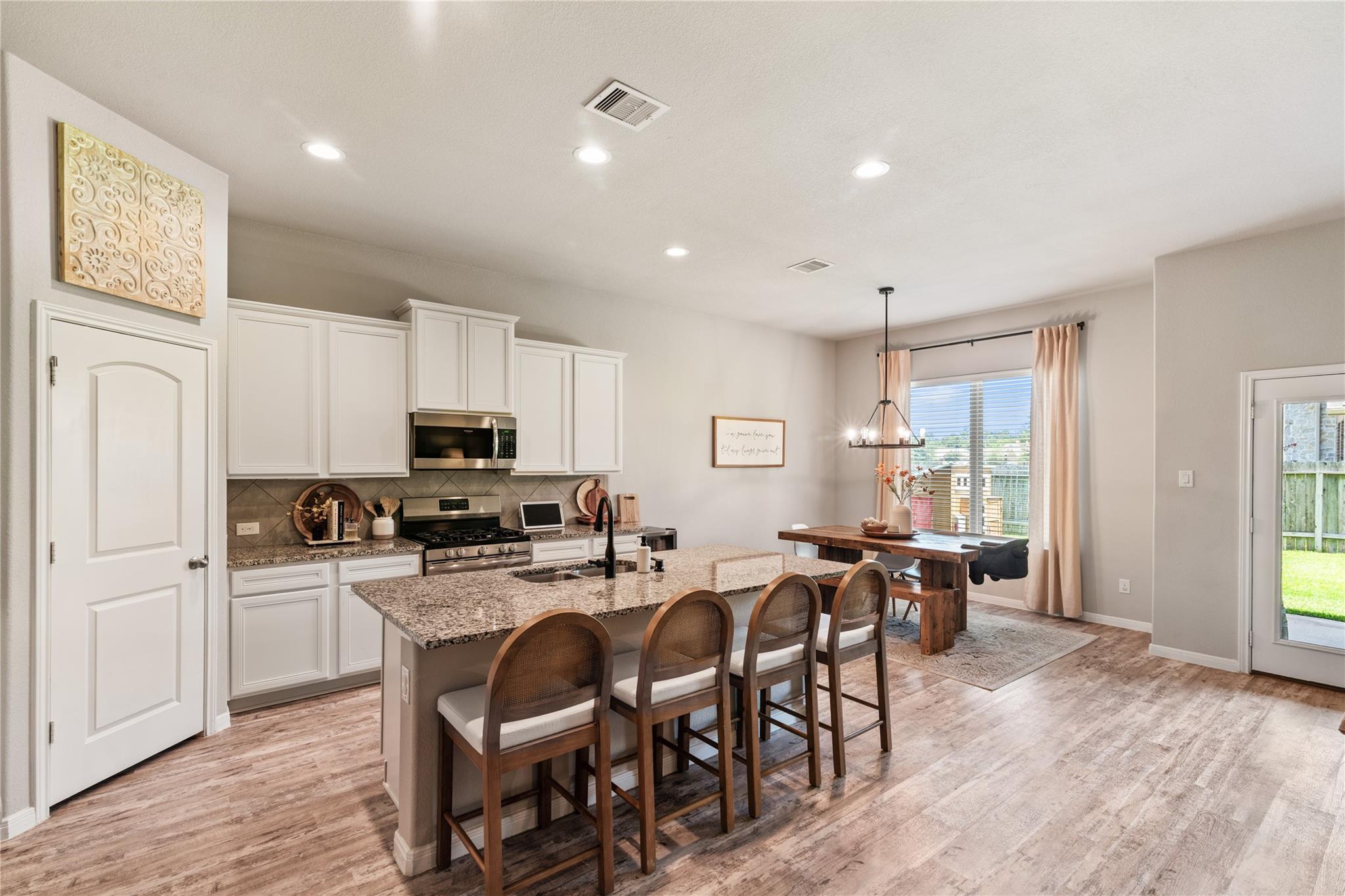 24122 Chester Glen Crossing