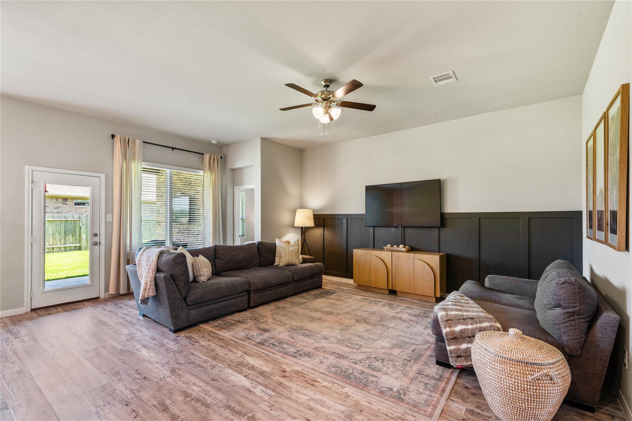 24122 Chester Glen Crossing