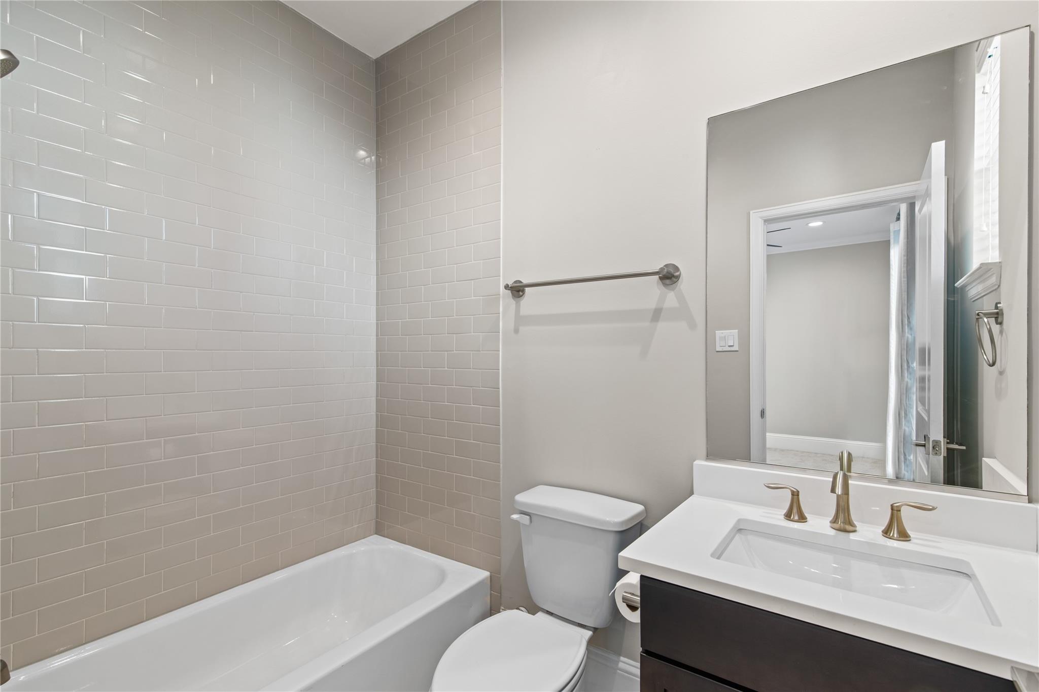 407 N Nagle Street N # B