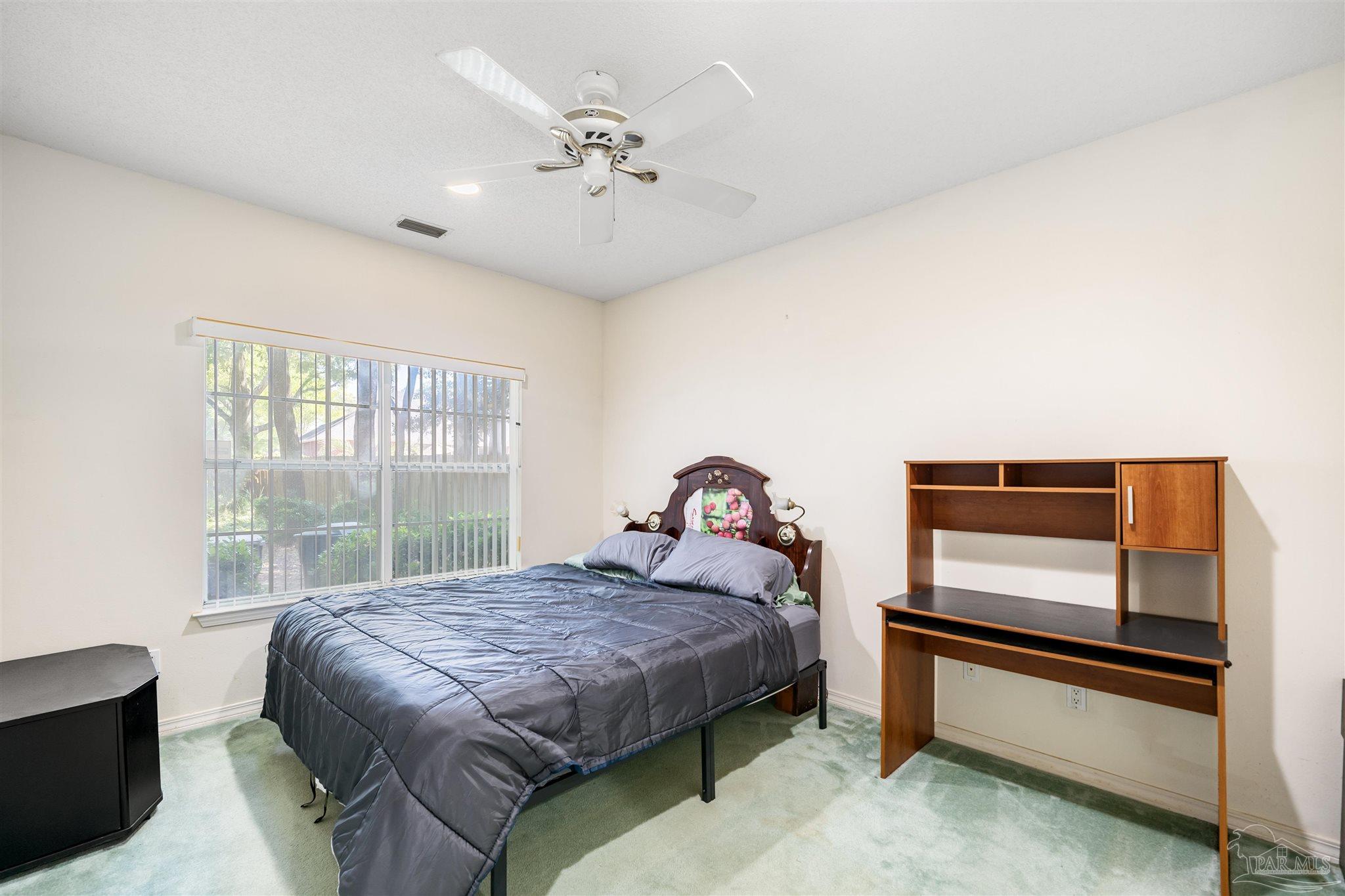 6063 Forest Green Rd