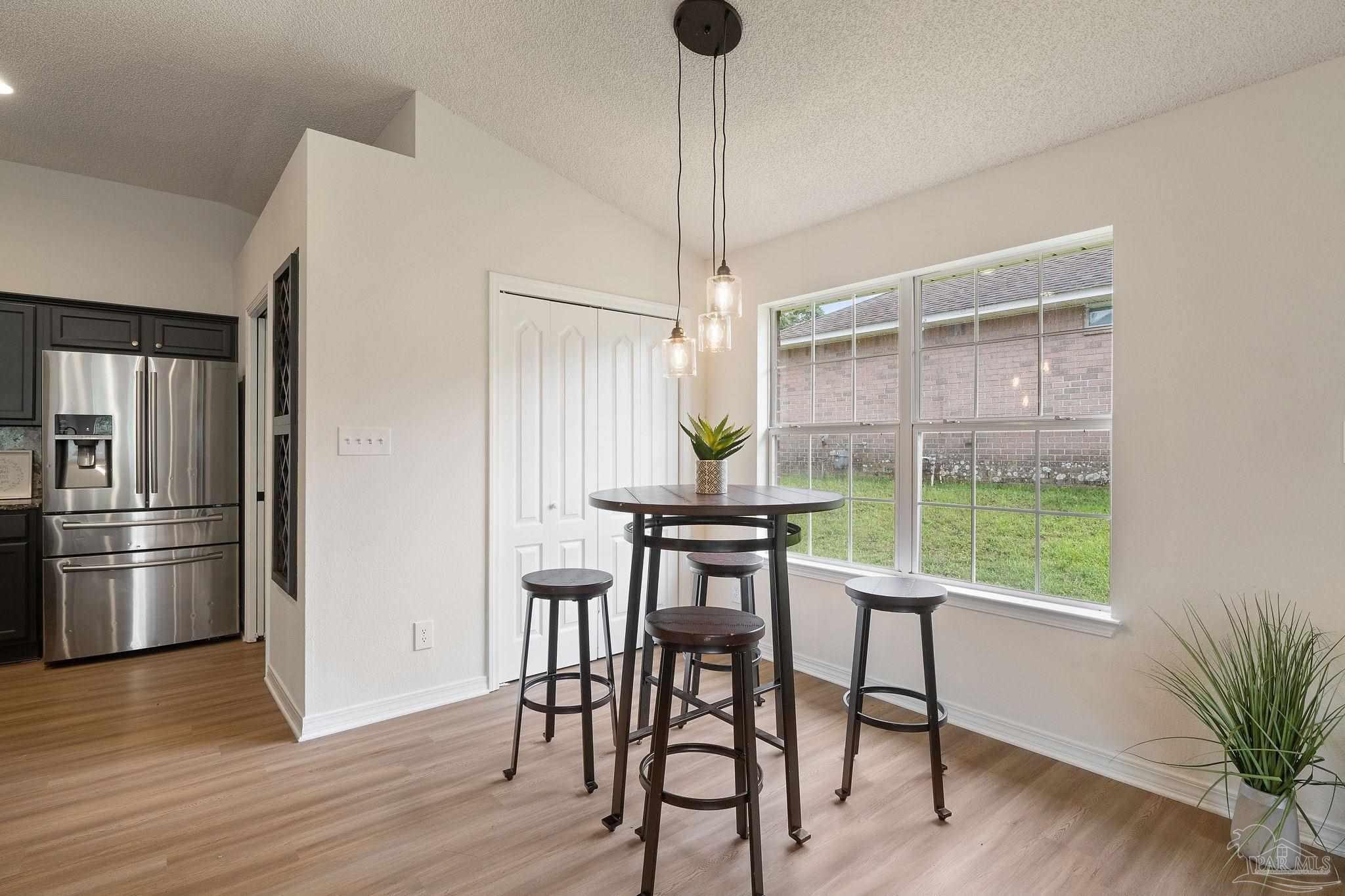 10991 Country Ostrich Dr