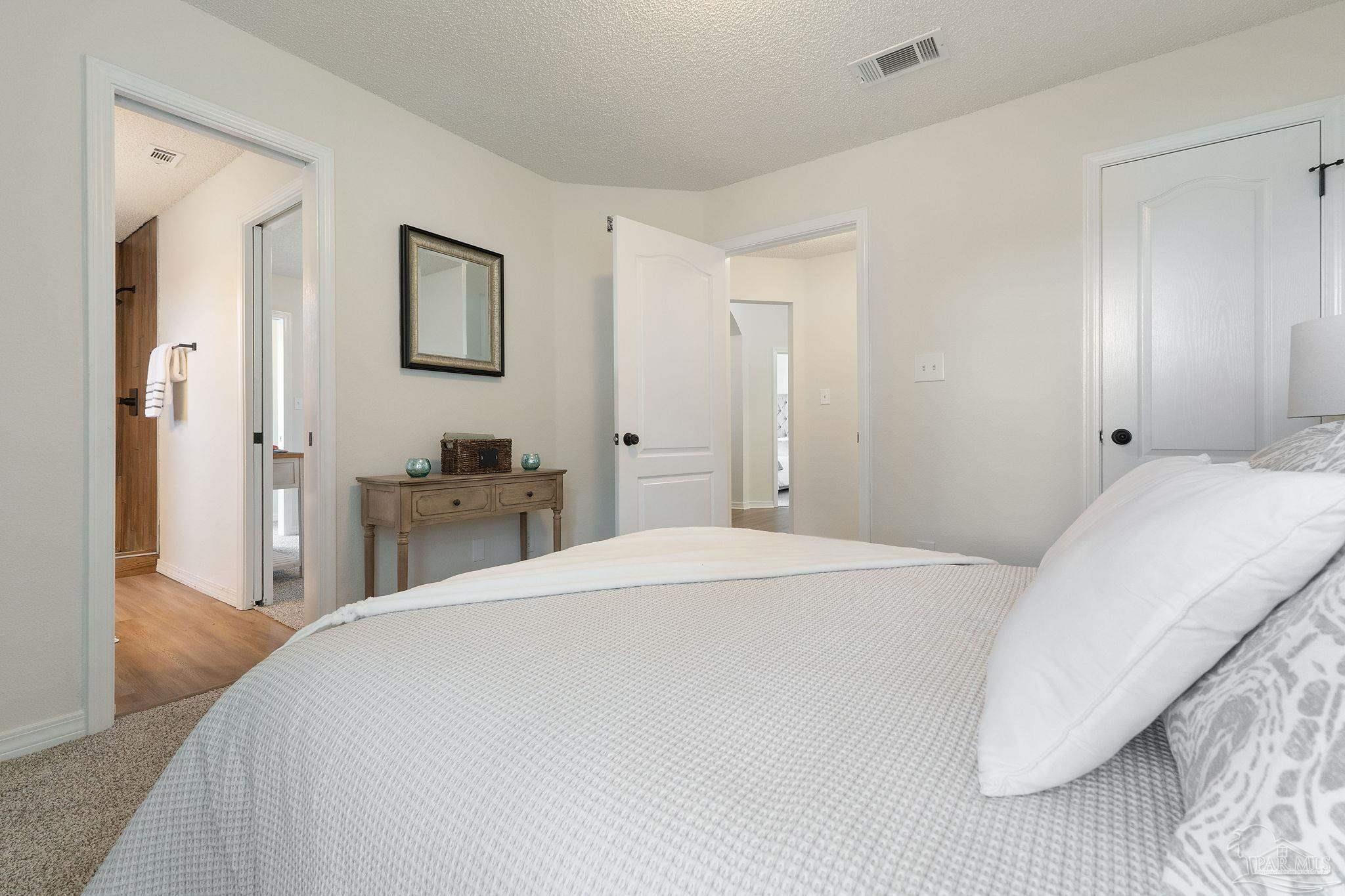 10991 Country Ostrich Dr