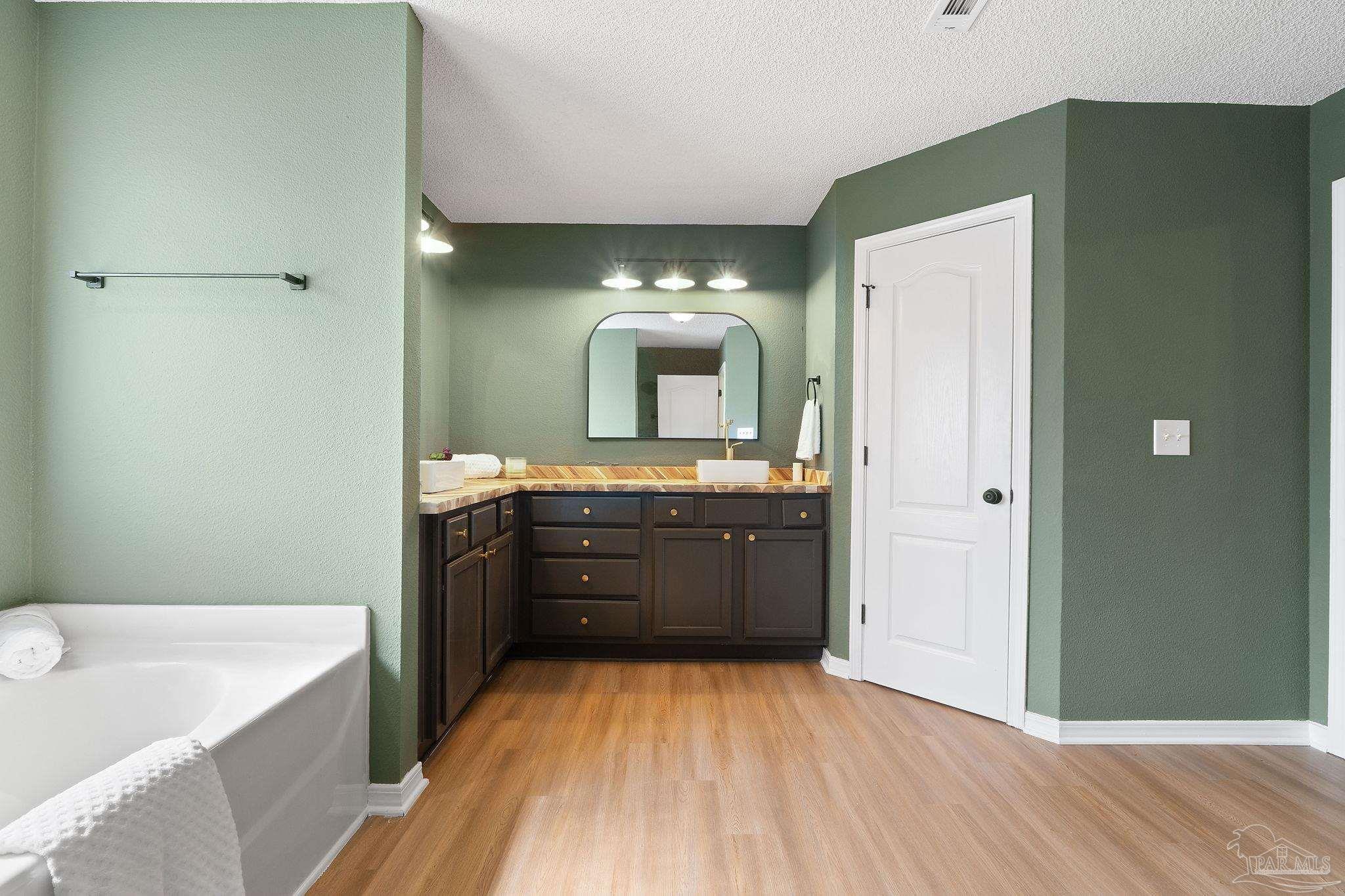 10991 Country Ostrich Dr