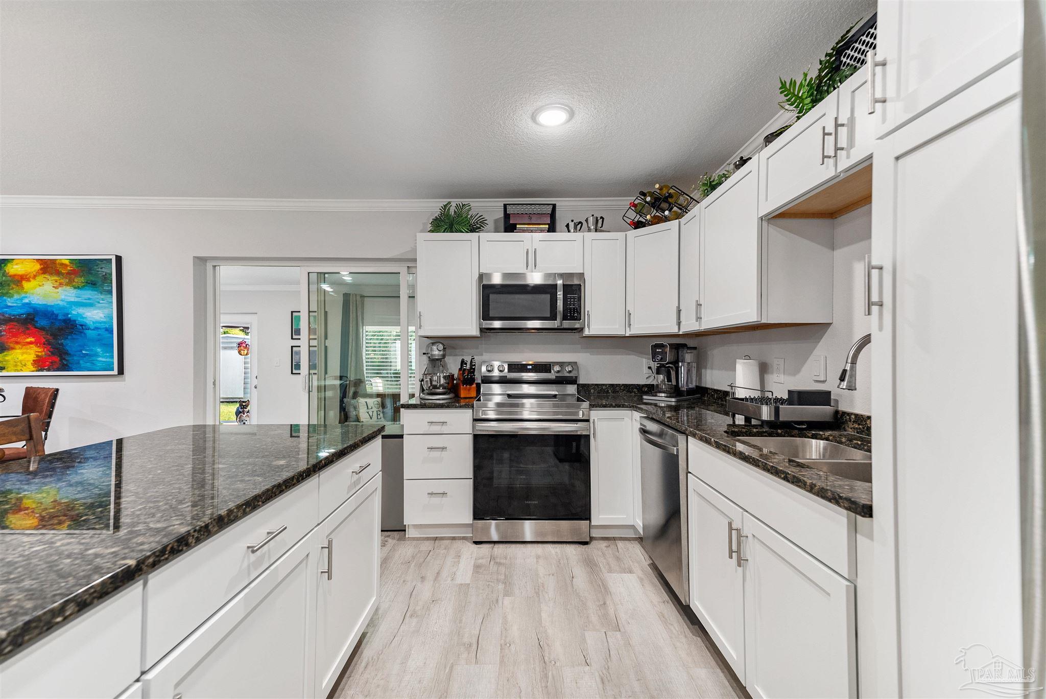 3083 Wiggins Ln