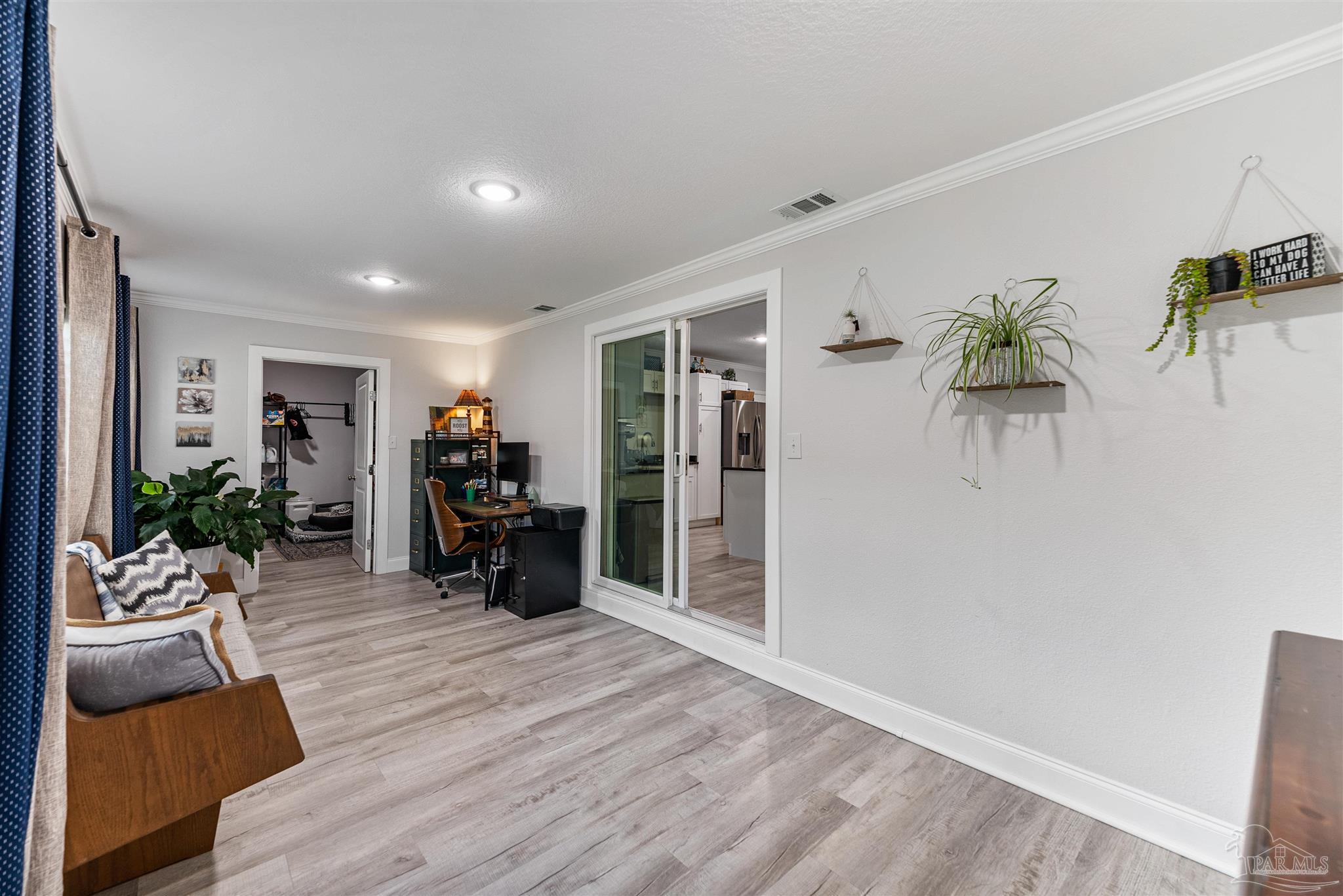 3083 Wiggins Ln