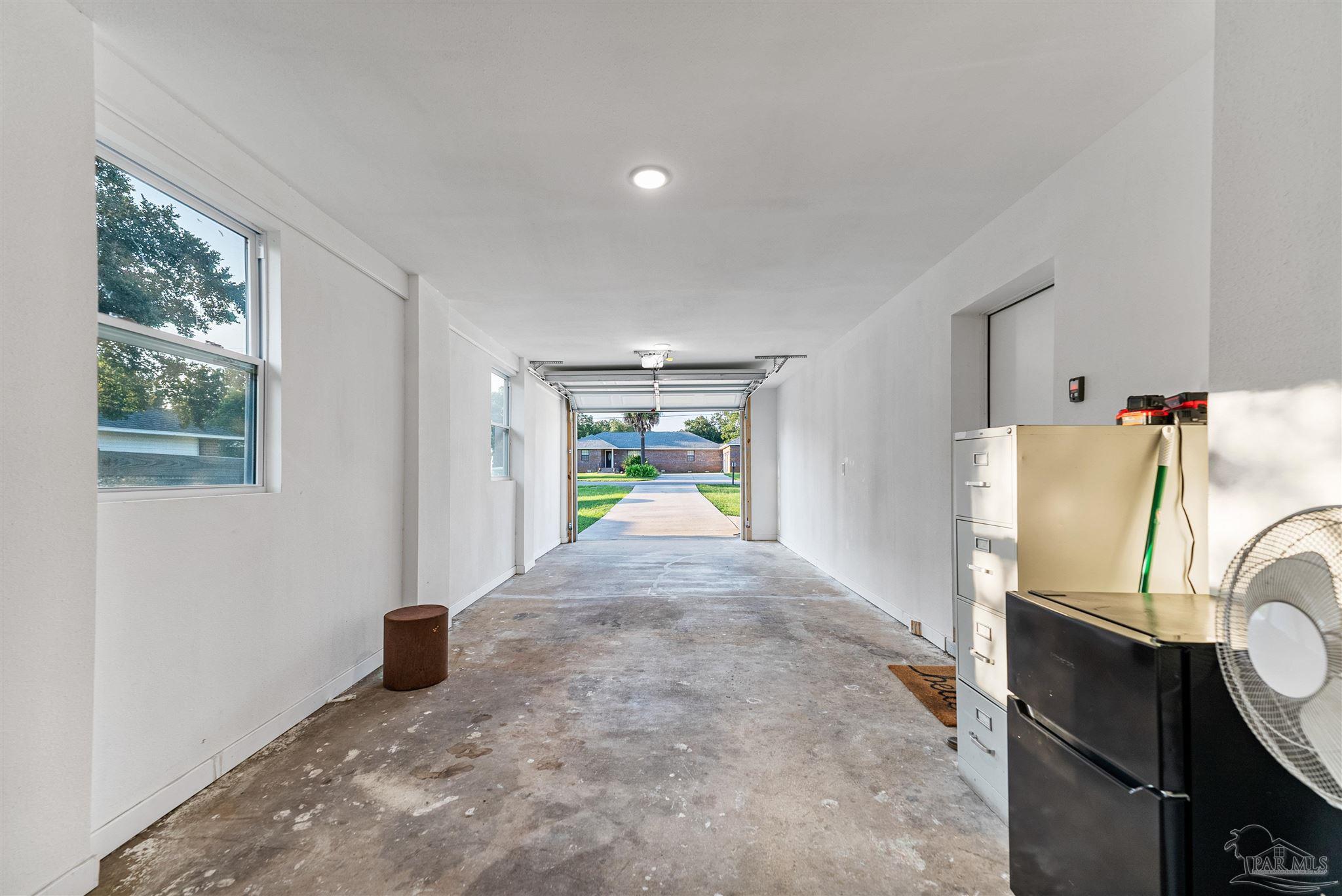 3083 Wiggins Ln