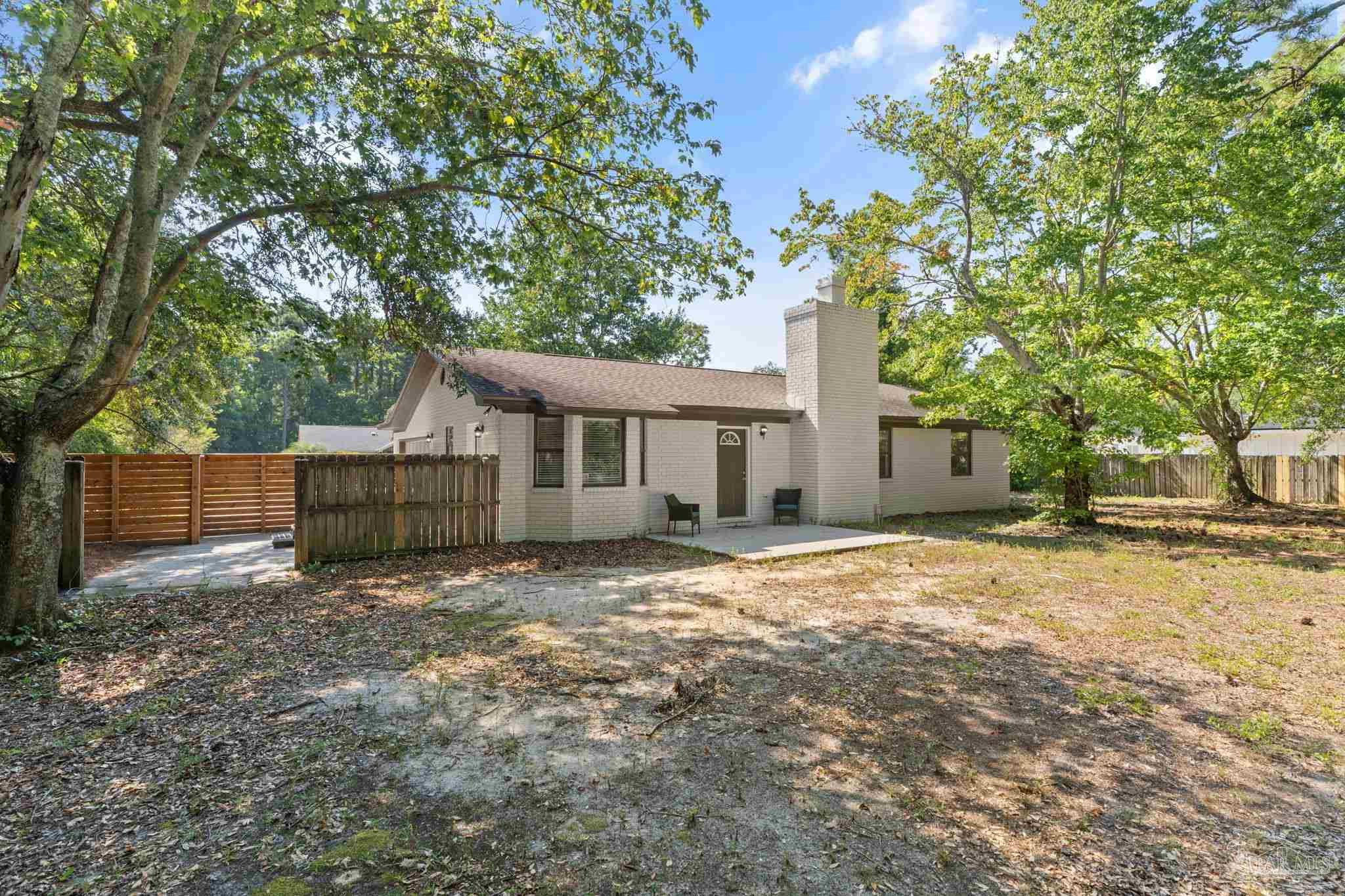 1502 Bay Woods Rd