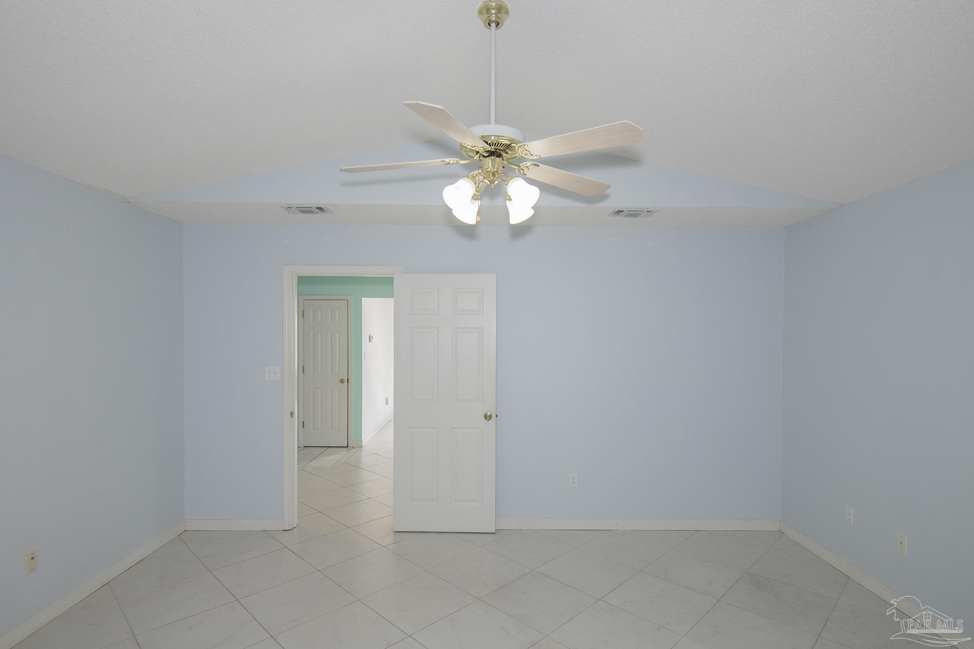 5373 Flintwood Cir