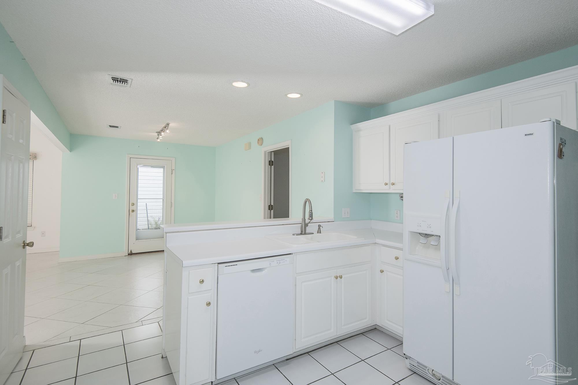 5373 Flintwood Cir