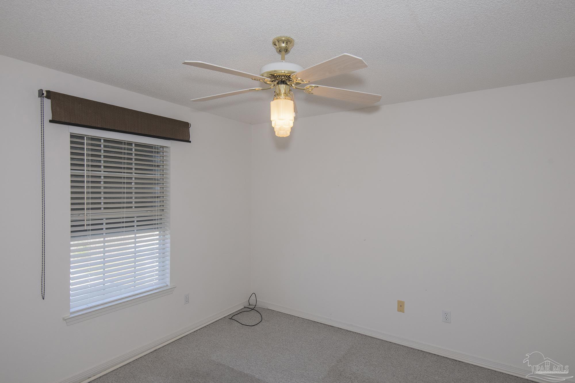 5373 Flintwood Cir