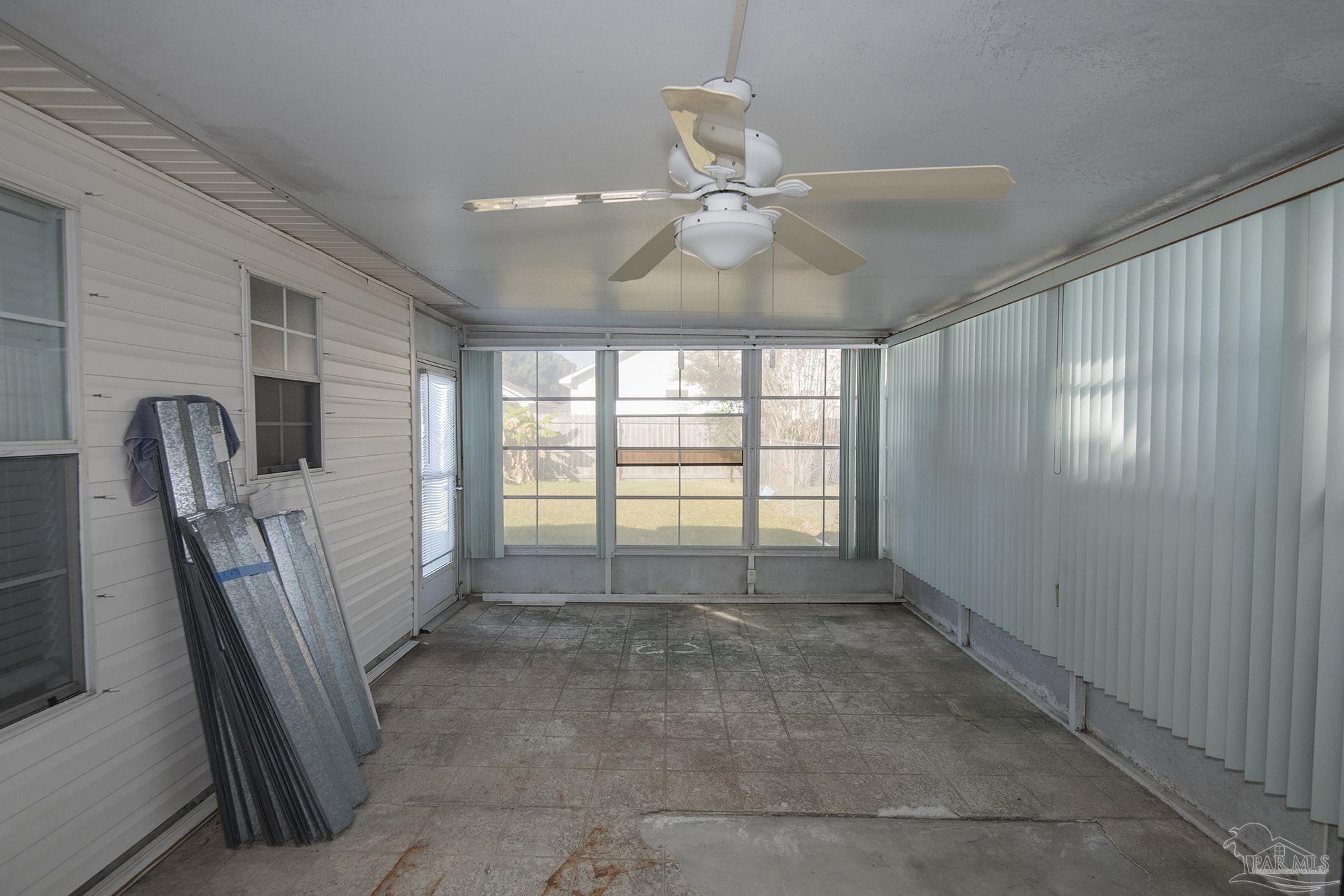 5373 Flintwood Cir