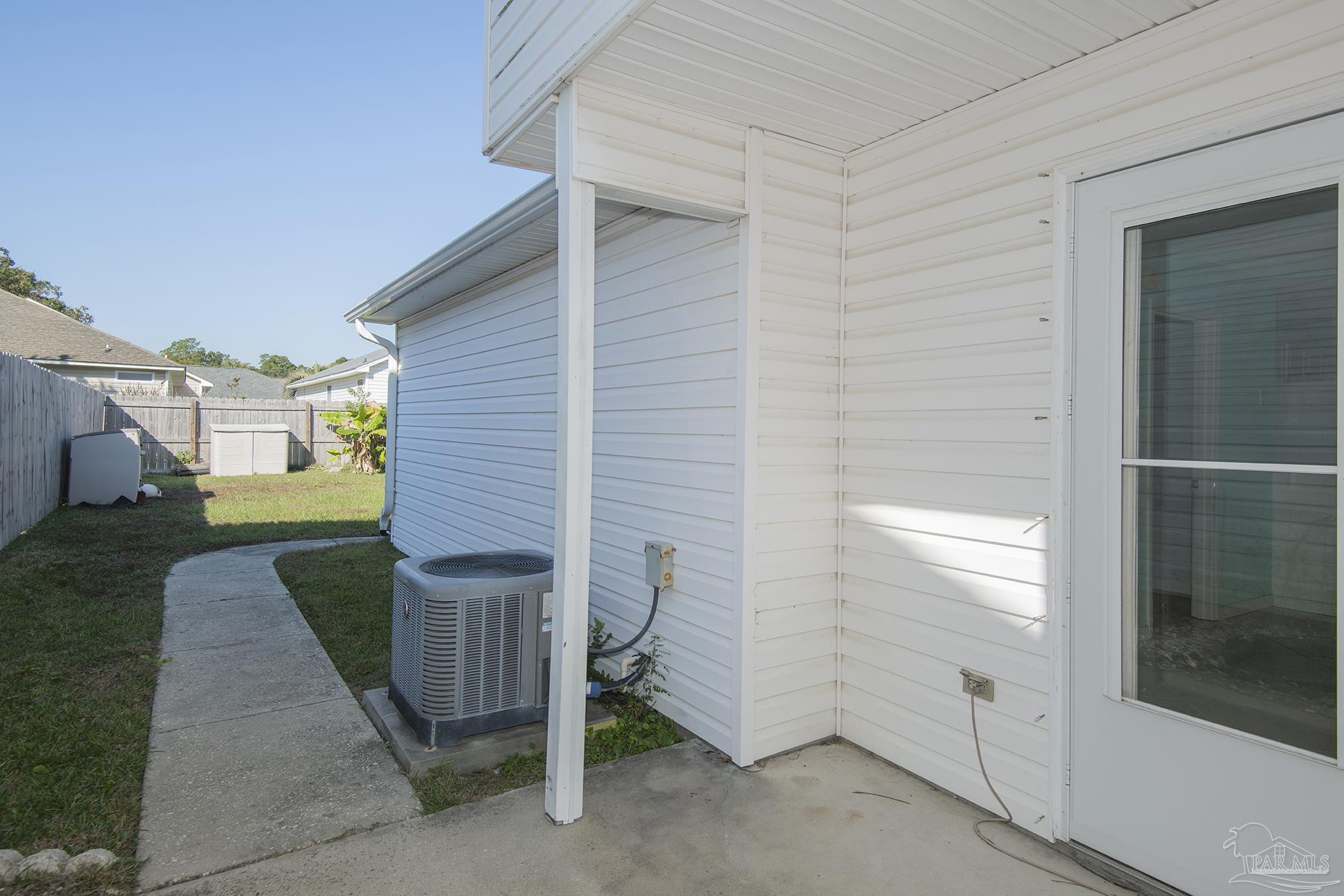 5373 Flintwood Cir