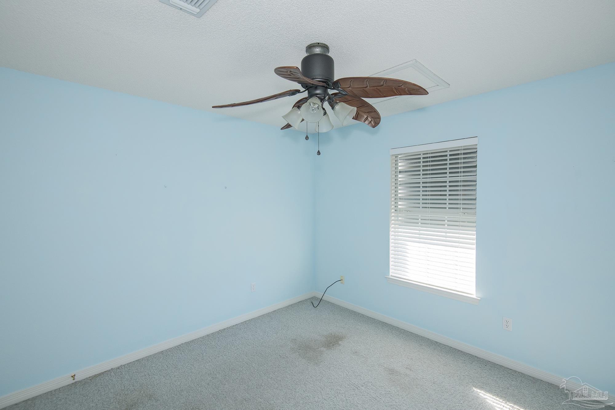 5373 Flintwood Cir