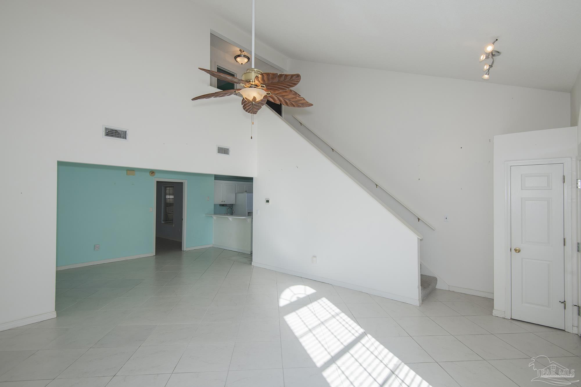 5373 Flintwood Cir