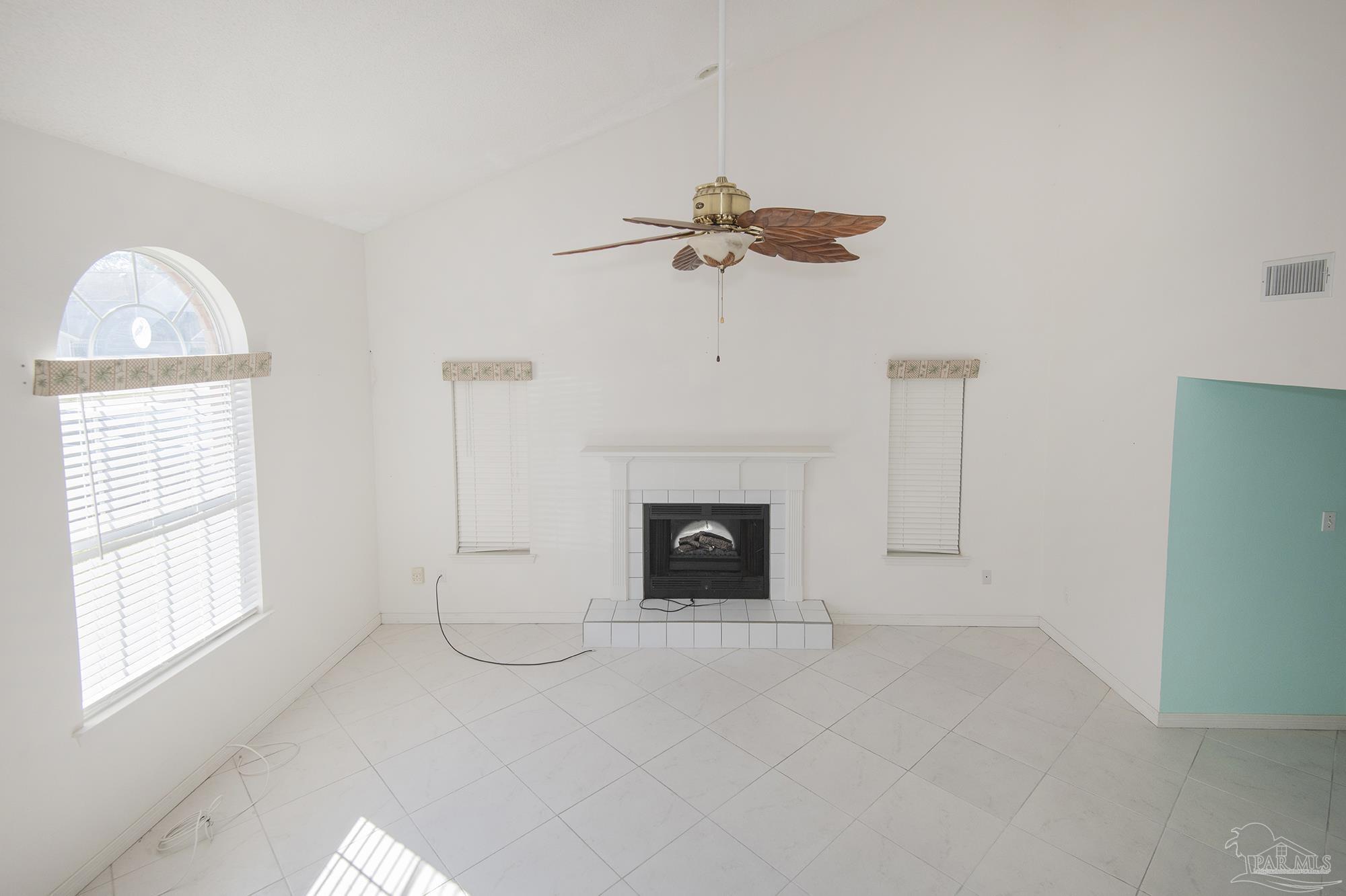 5373 Flintwood Cir