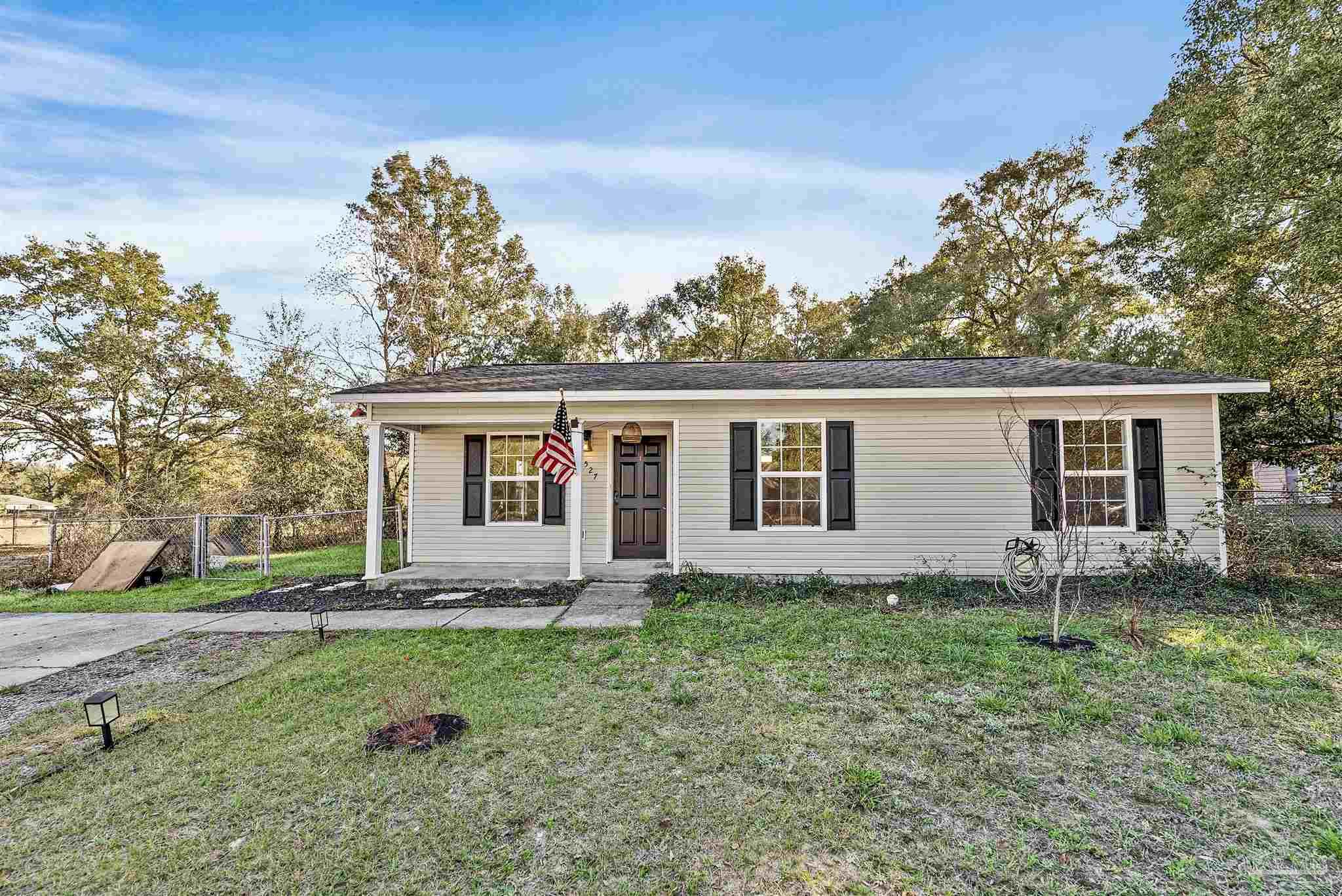 6527 Colonial Dr