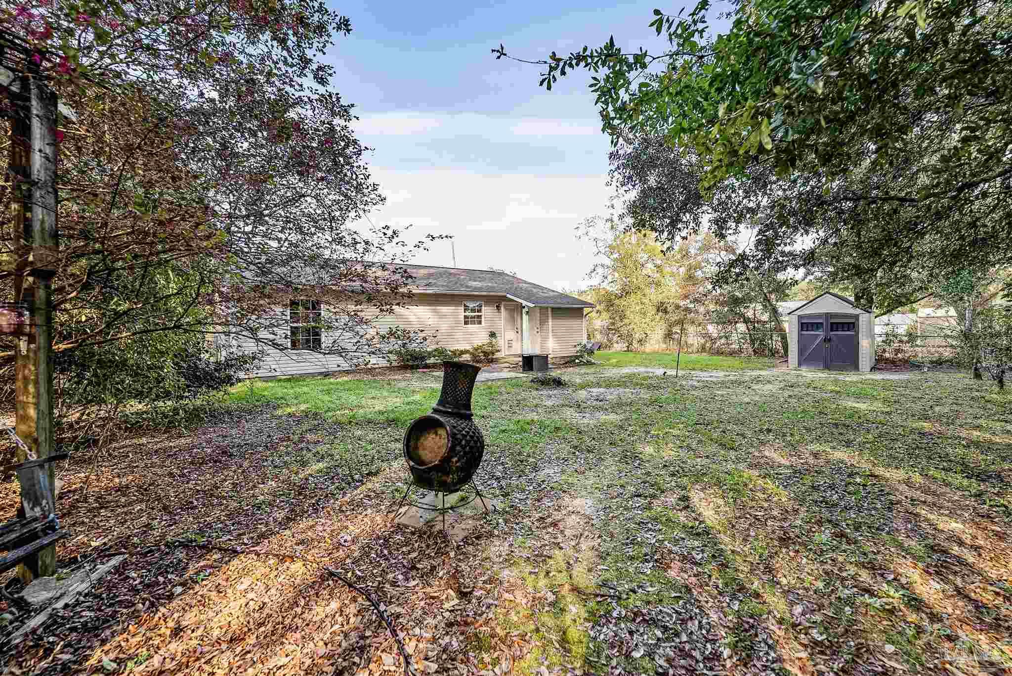 6527 Colonial Dr