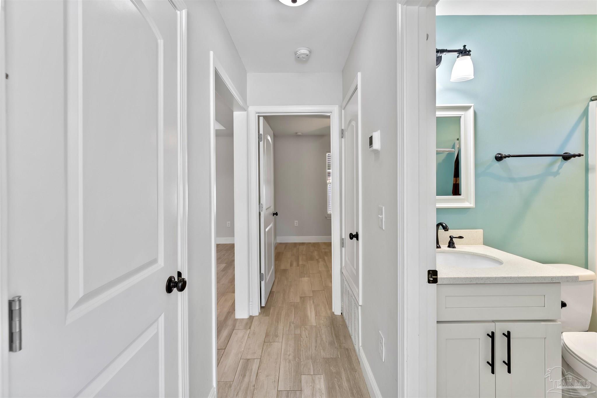 1587 Magnolia Manor Dr