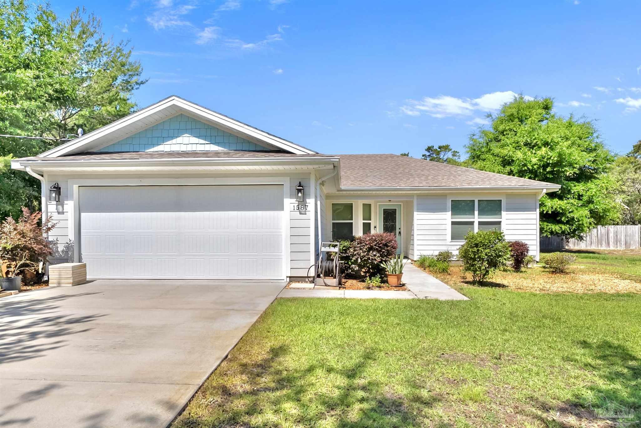 1587 Magnolia Manor Dr