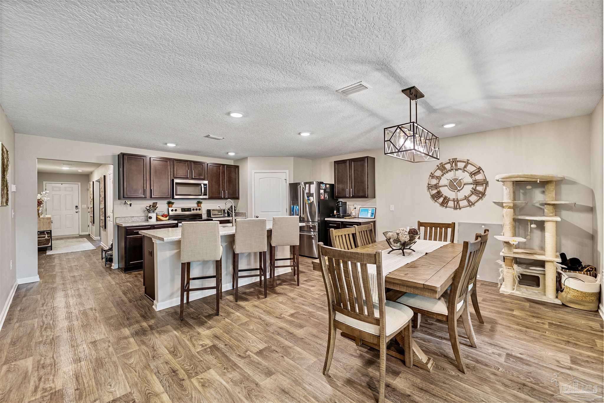 1834 Mary Jo Way