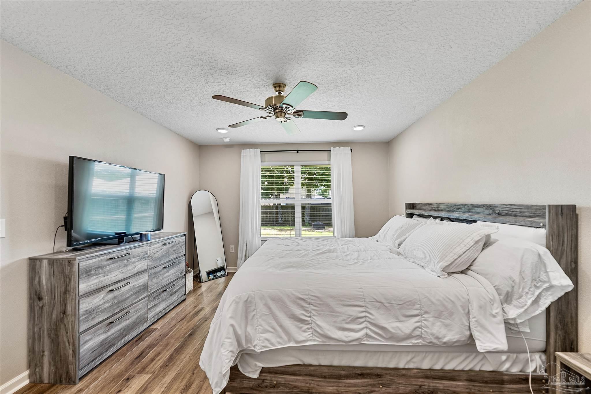 1834 Mary Jo Way