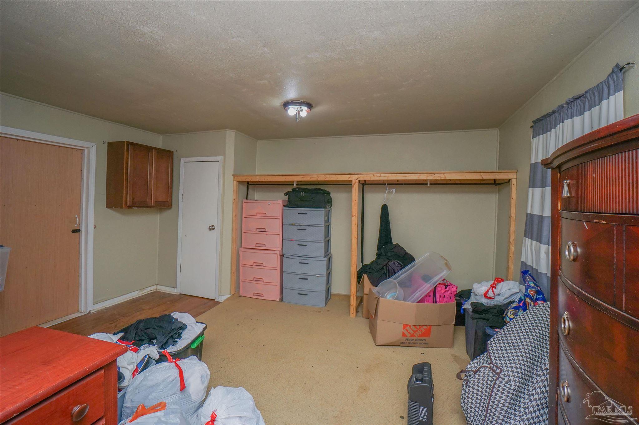 700 Lynch St