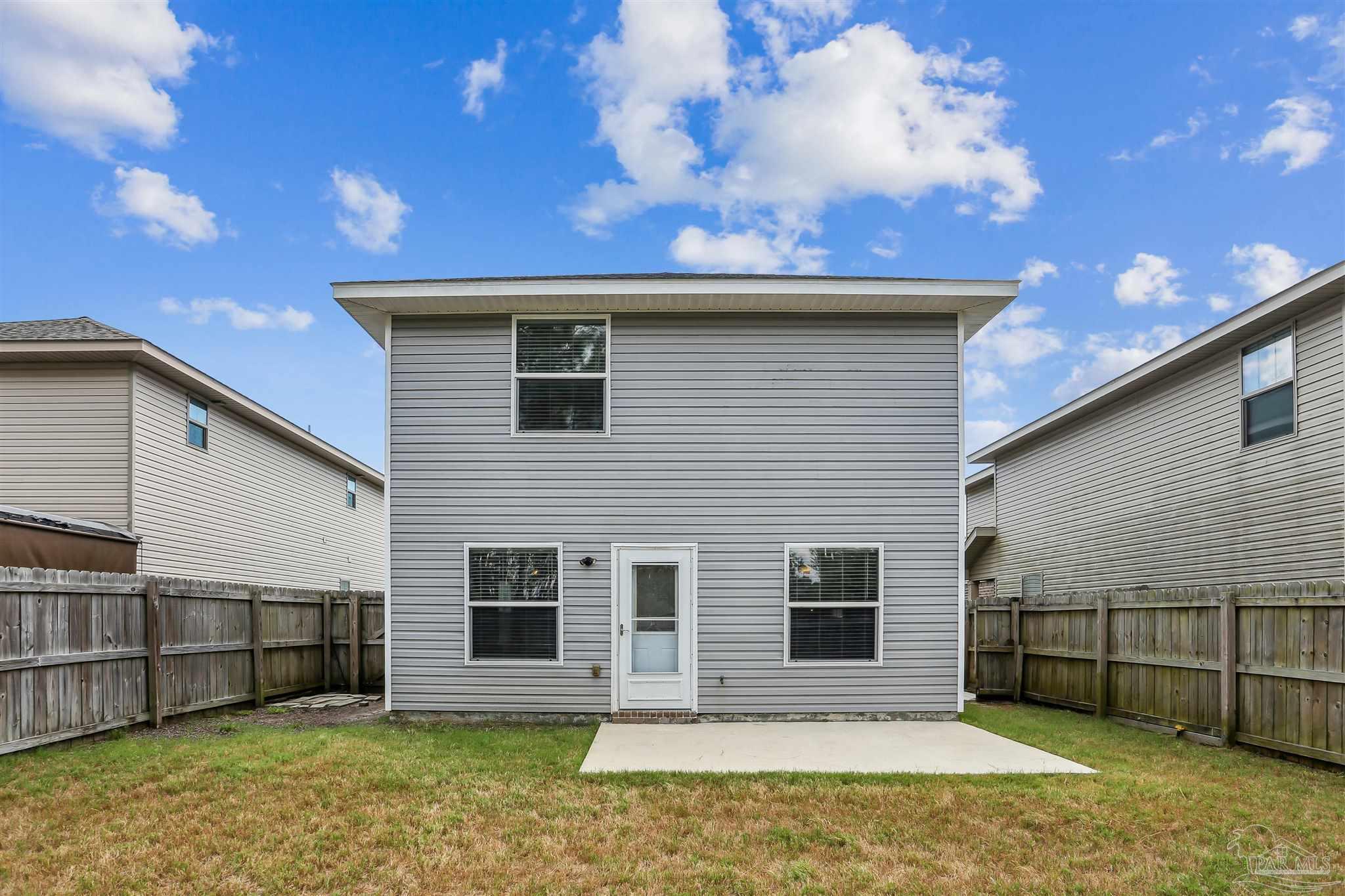 3822 Weatherstone Cir