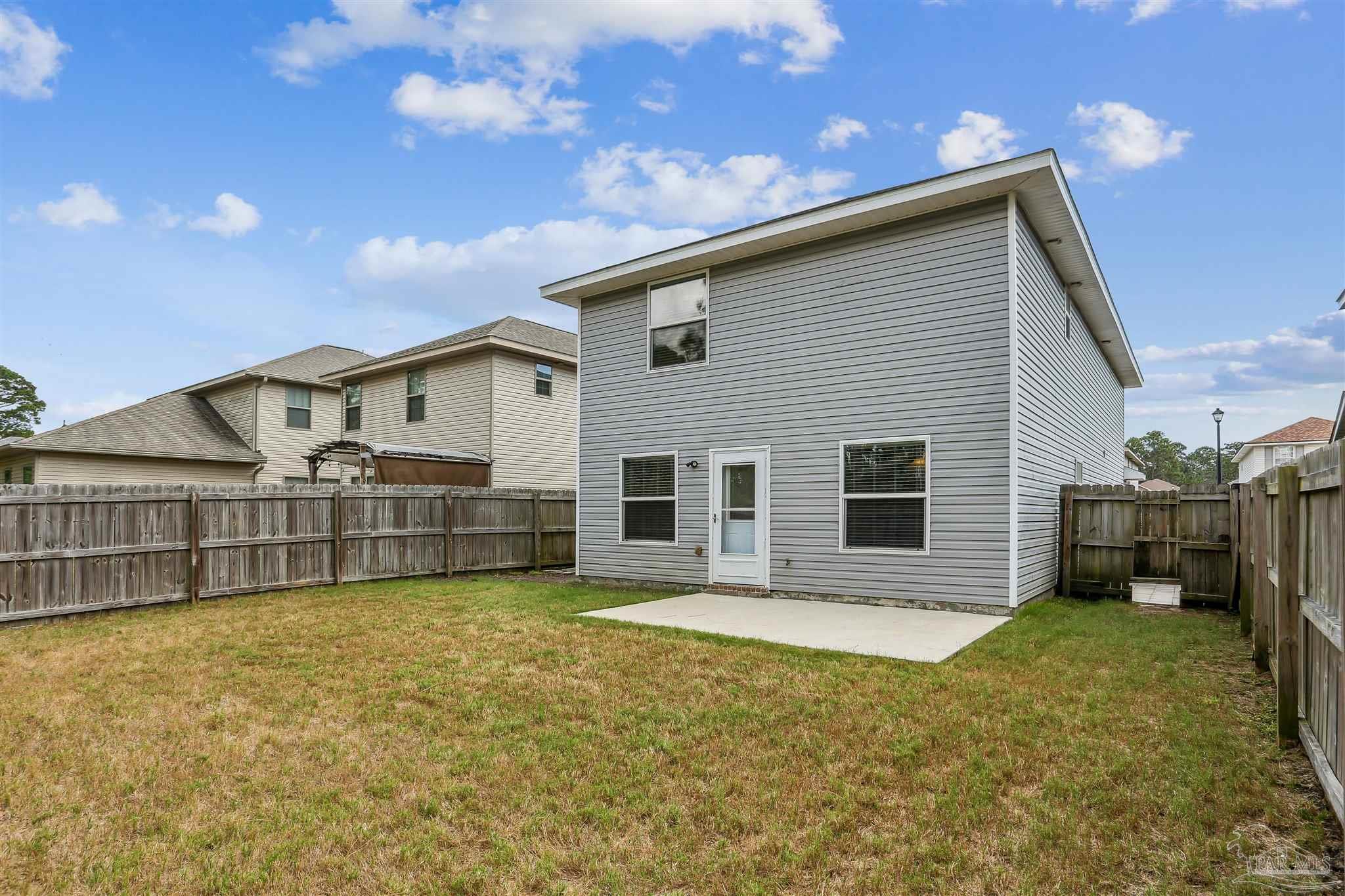 3822 Weatherstone Cir