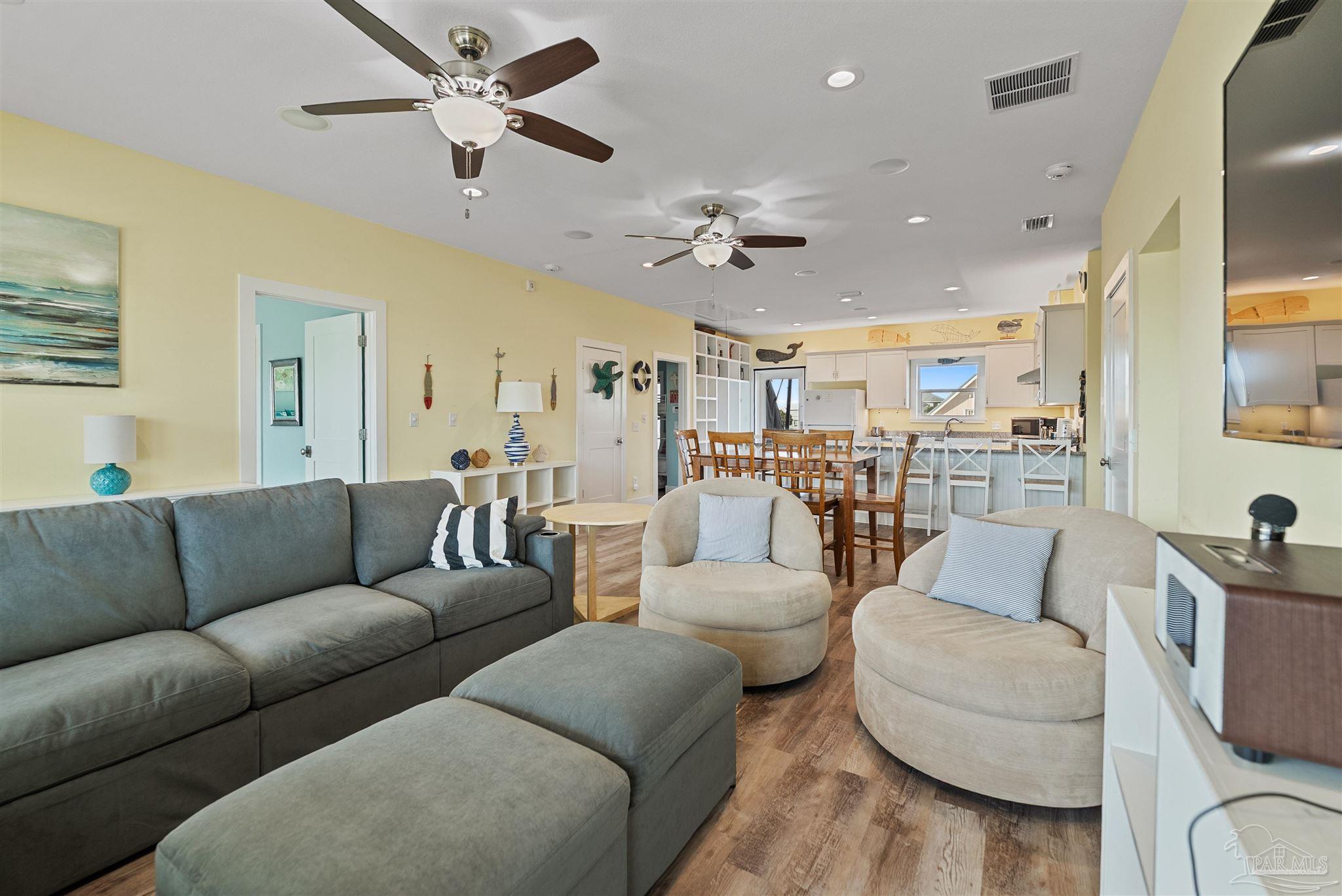 8162 Gulf Blvd