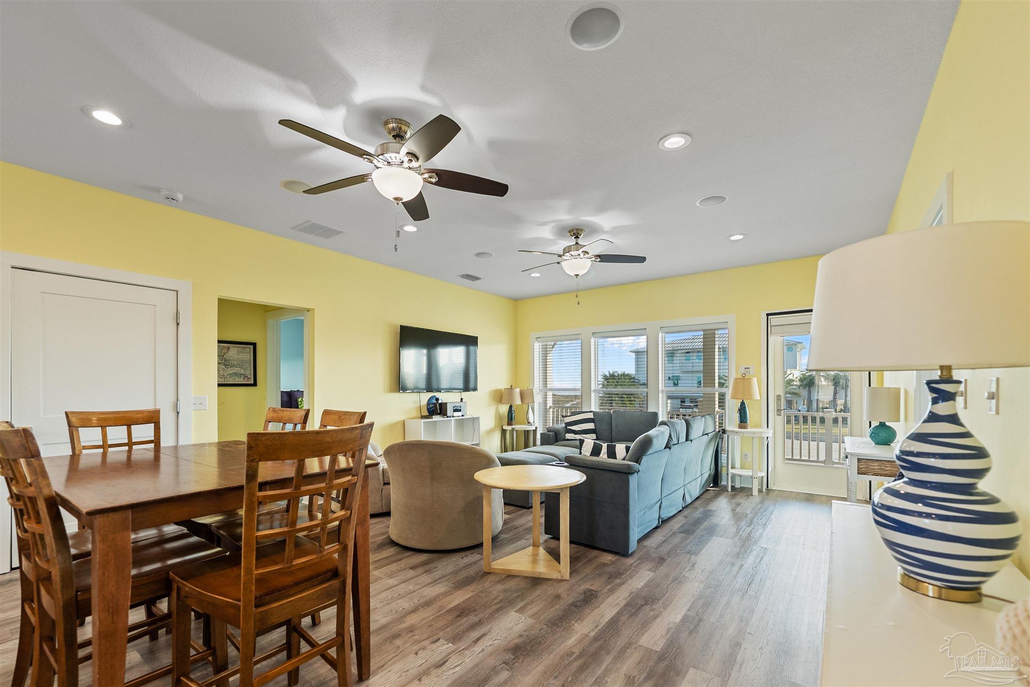 8162 Gulf Blvd