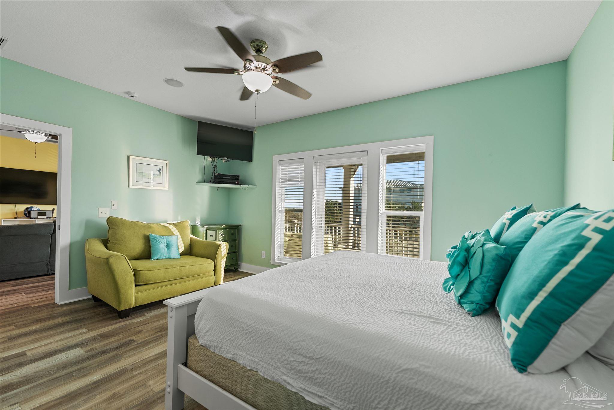 8162 Gulf Blvd