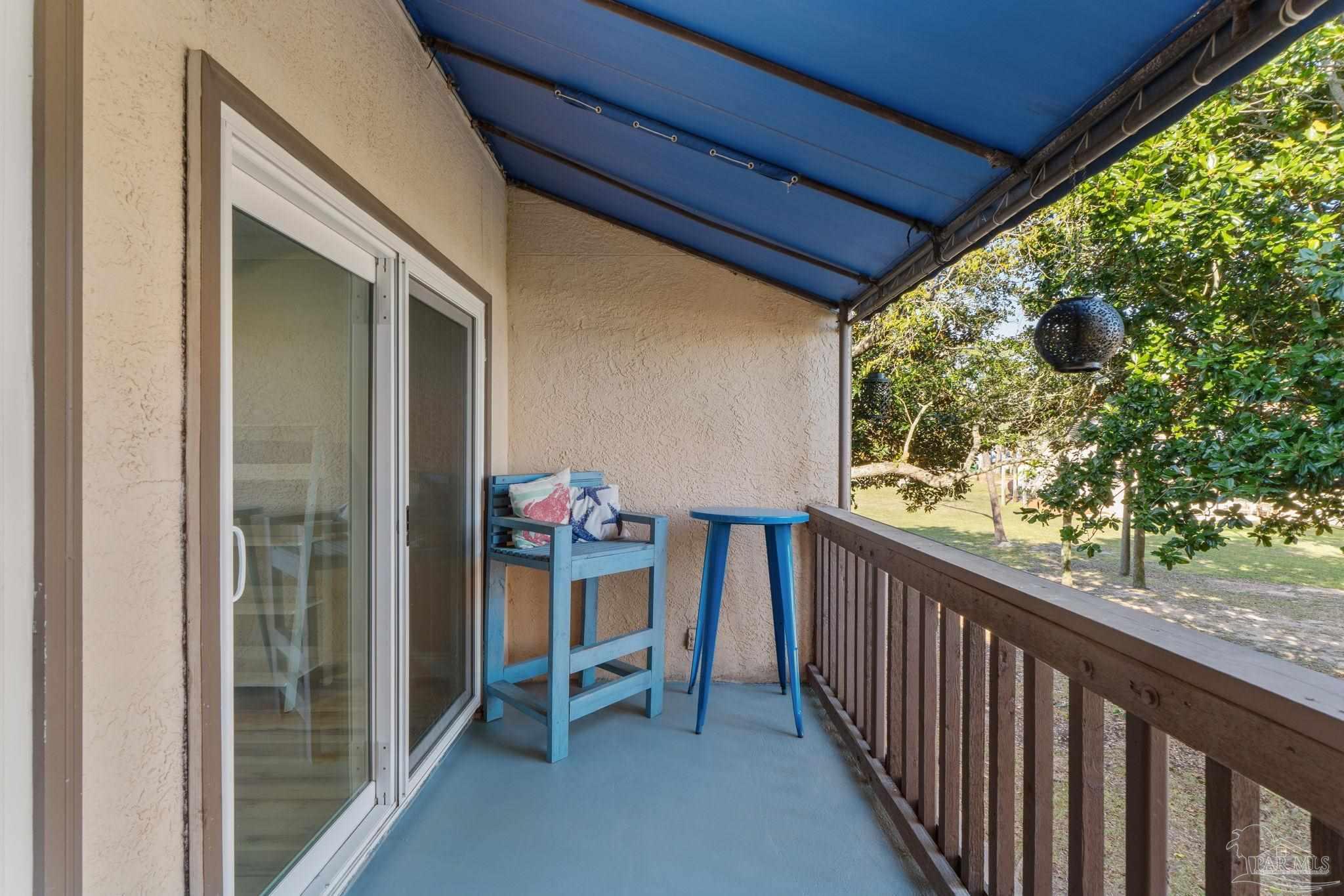 8253 Navarre Pkwy Unit: D200