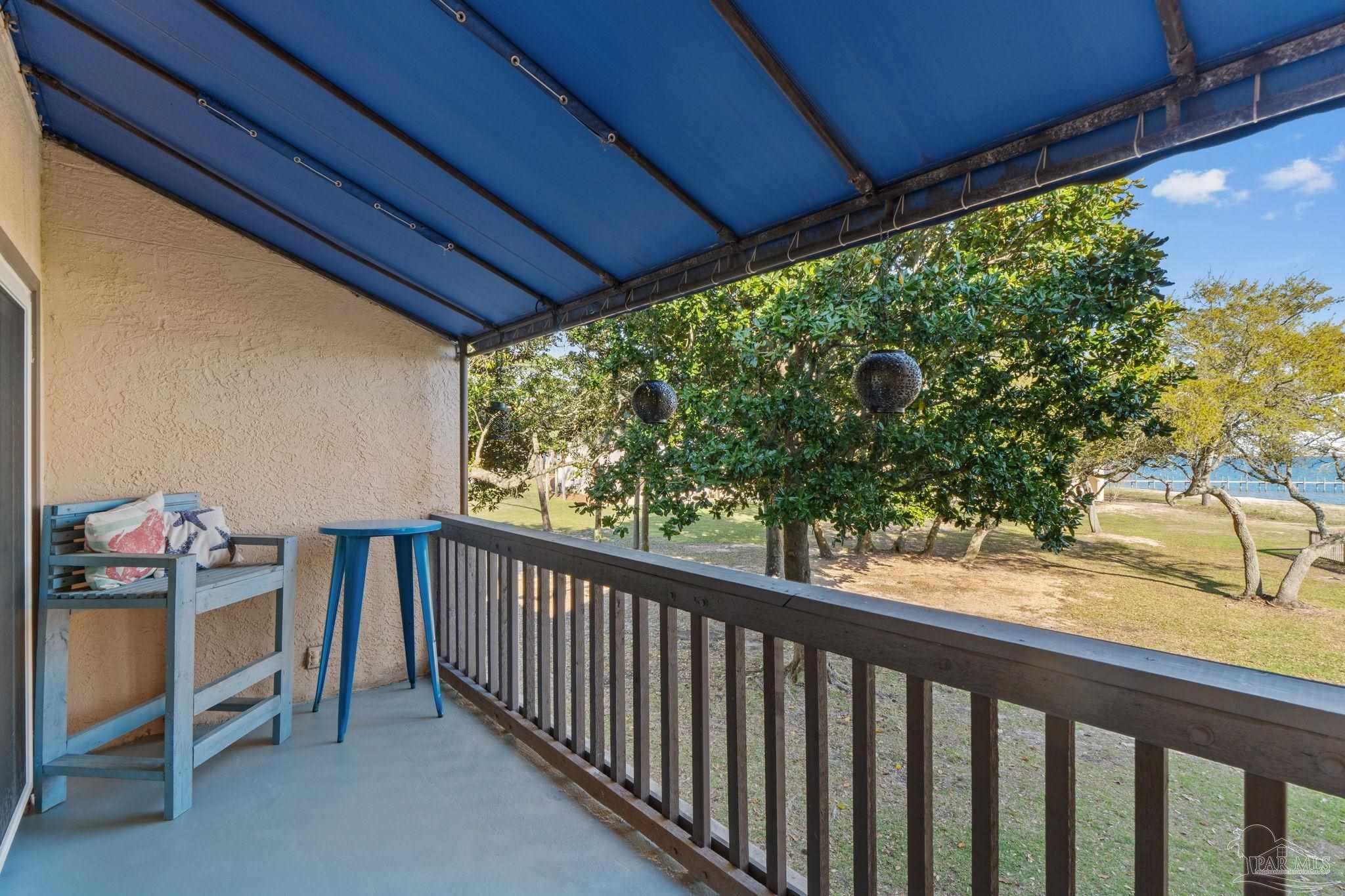 8253 Navarre Pkwy Unit: D200