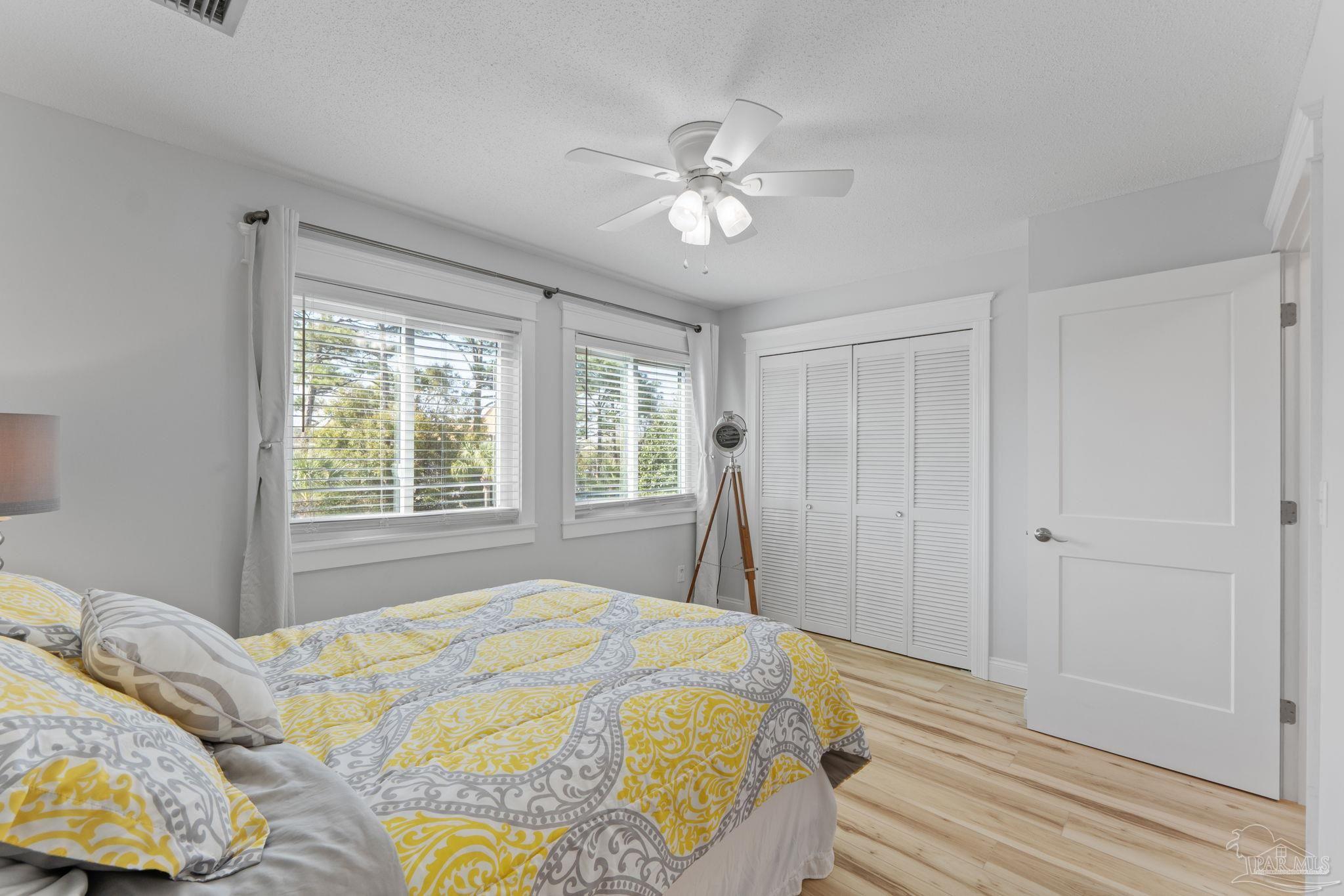8253 Navarre Pkwy Unit: D200