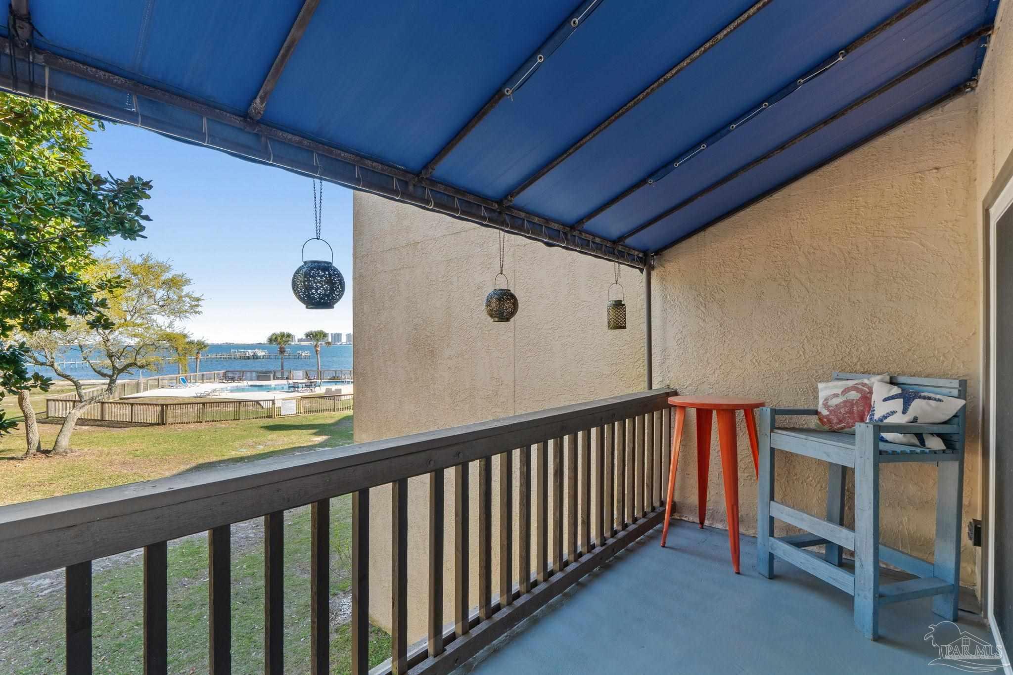 8253 Navarre Pkwy Unit: D200