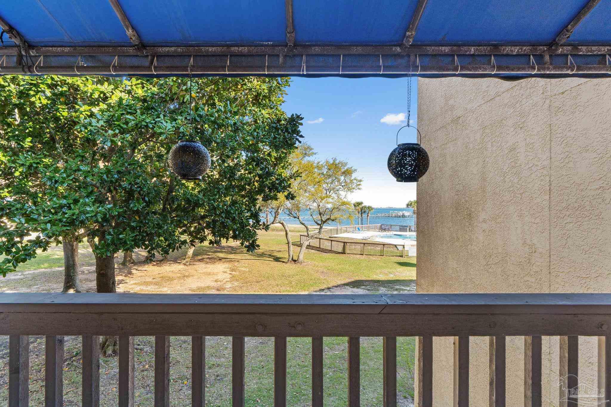 8253 Navarre Pkwy Unit: D200