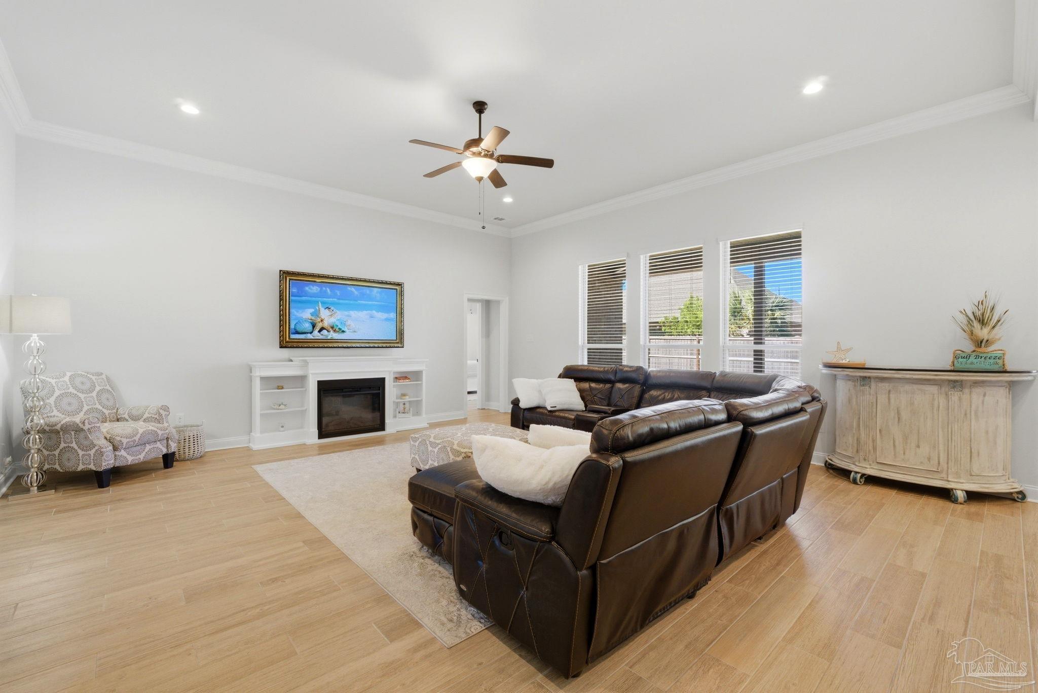 1473 Penn State Ct