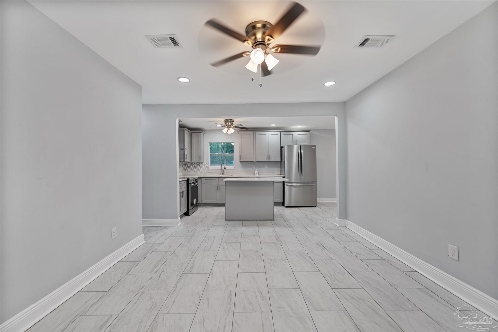 212 Shadow Lawn Ln