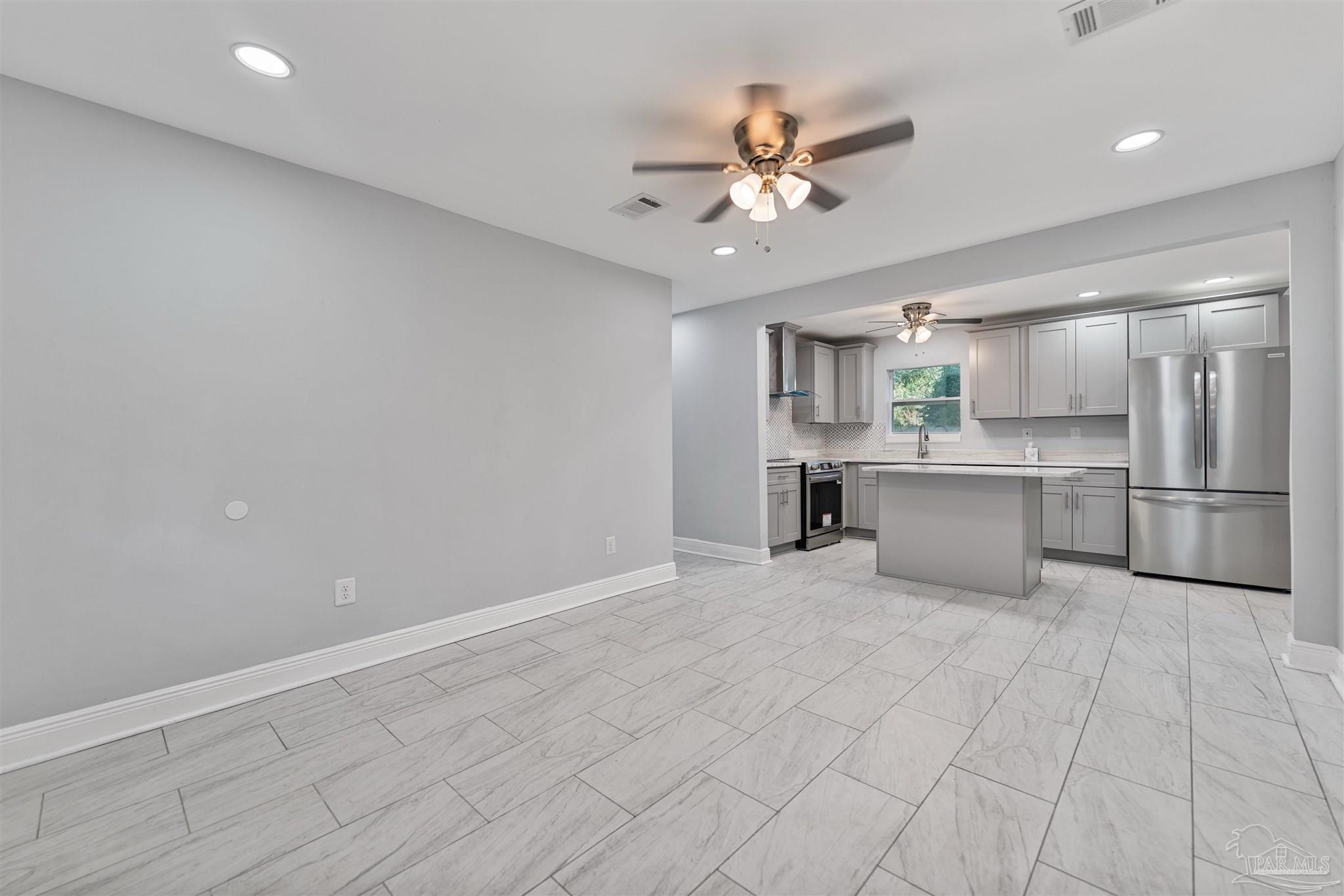 212 Shadow Lawn Ln