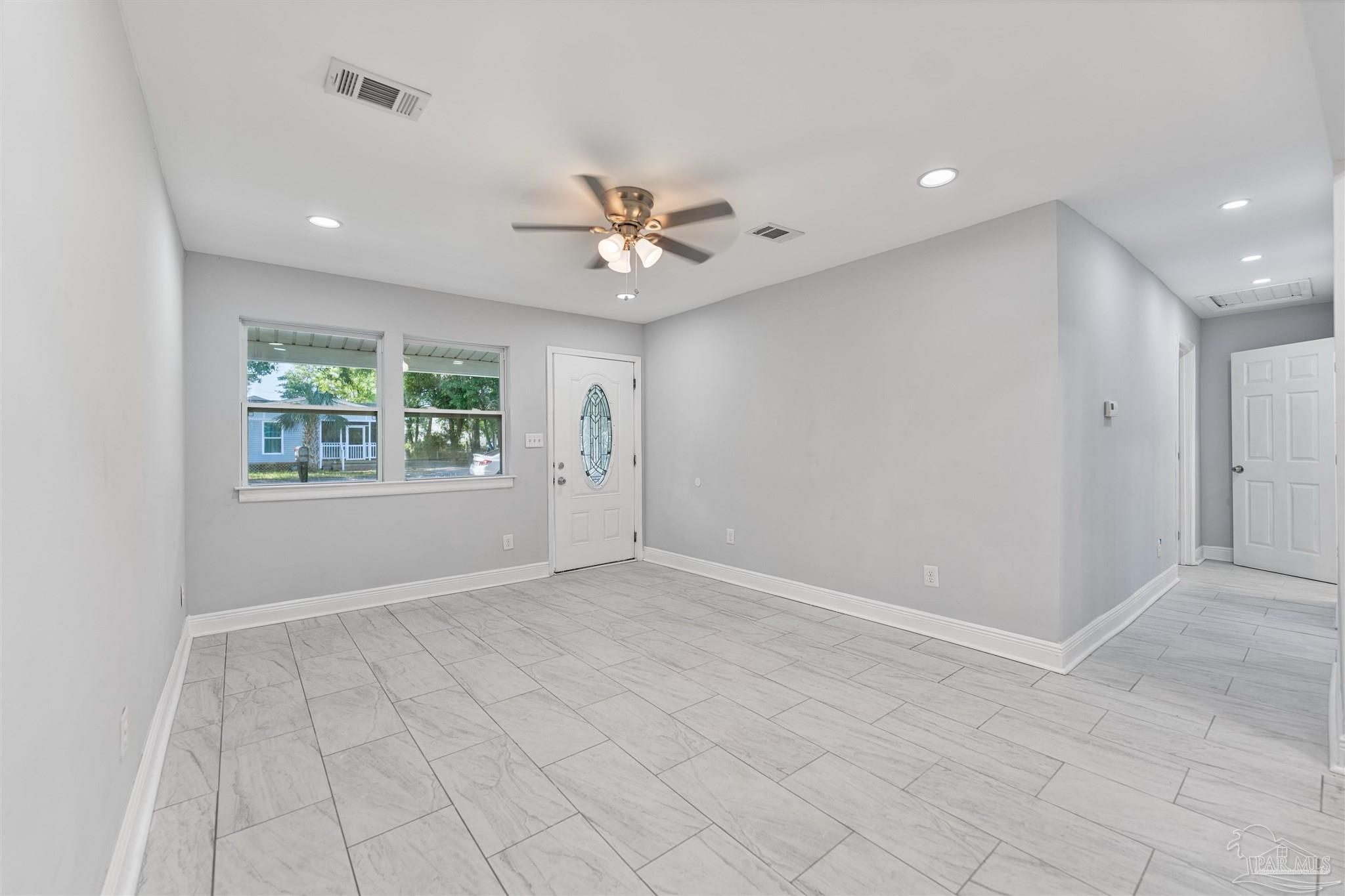 212 Shadow Lawn Ln