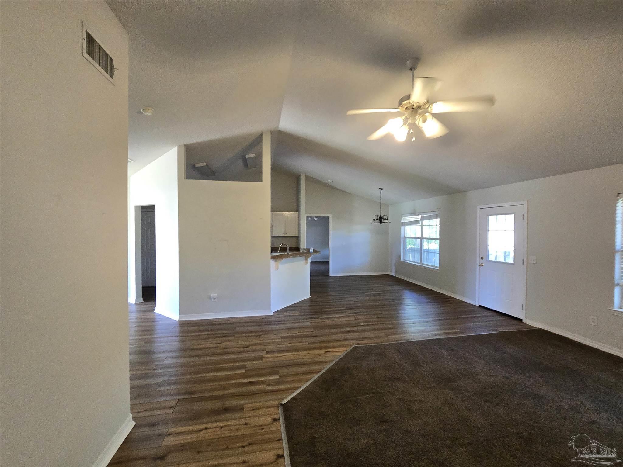 3208 Nikki Ct