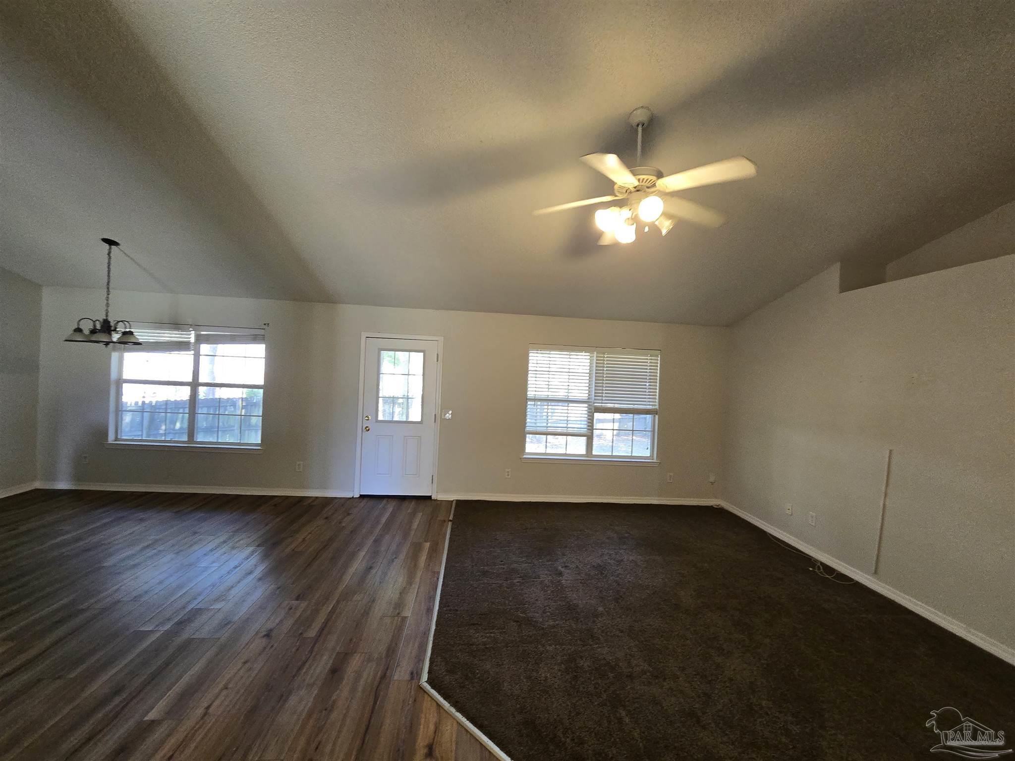 3208 Nikki Ct