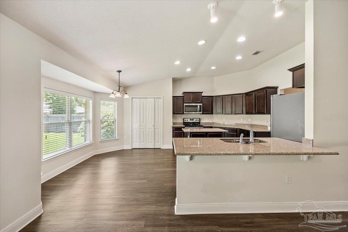 5735 Mill Stream Way