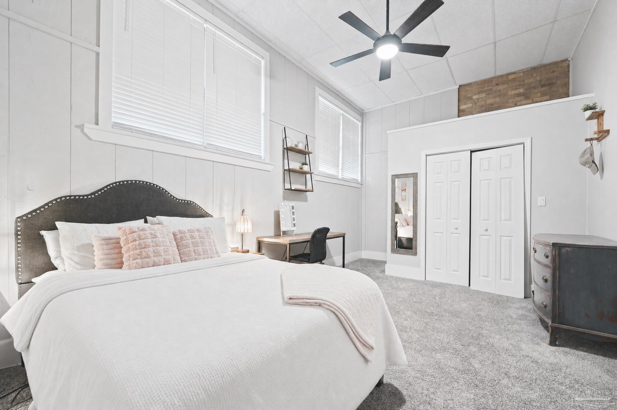 2379 Risen Dr