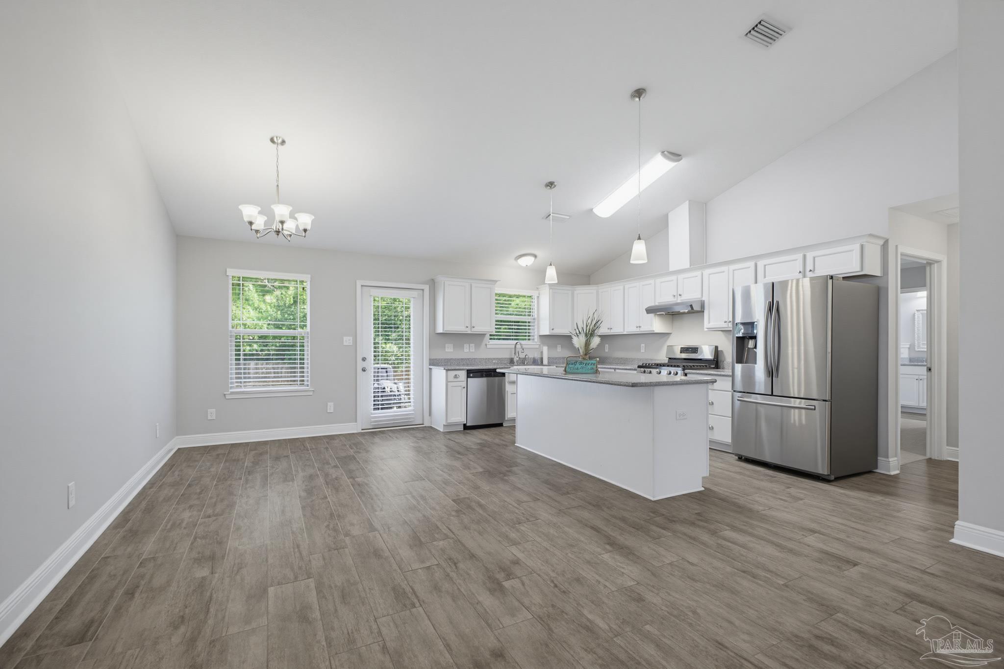 3220 Cornell Ave