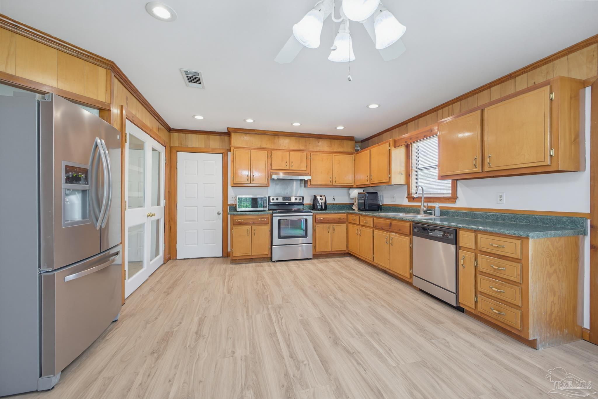 4240 Morelia Pl